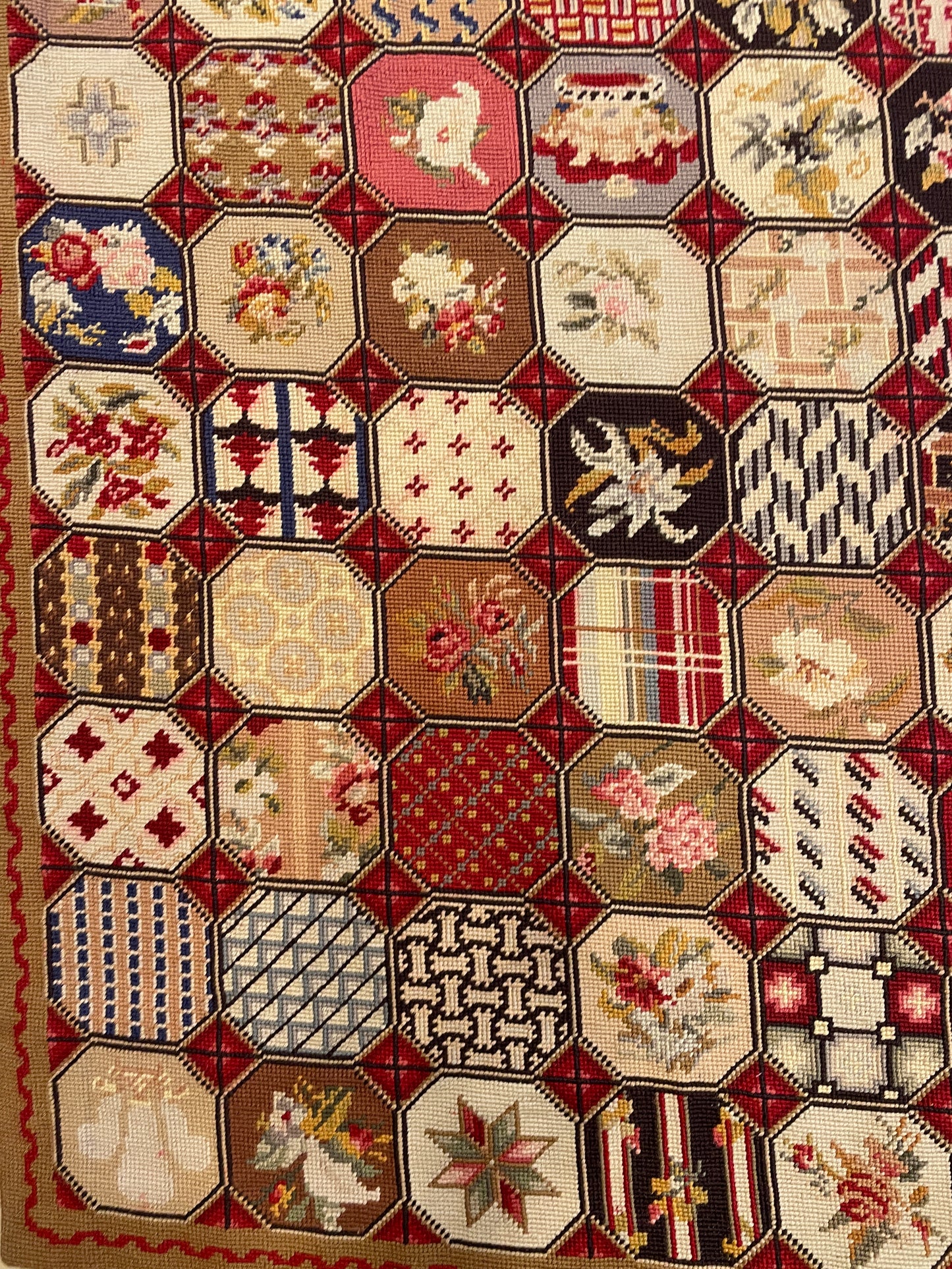 Antique British Isles Needlepoint Rug with Crown, Plume and Harp (Approx. 6x8) (0HP01F)