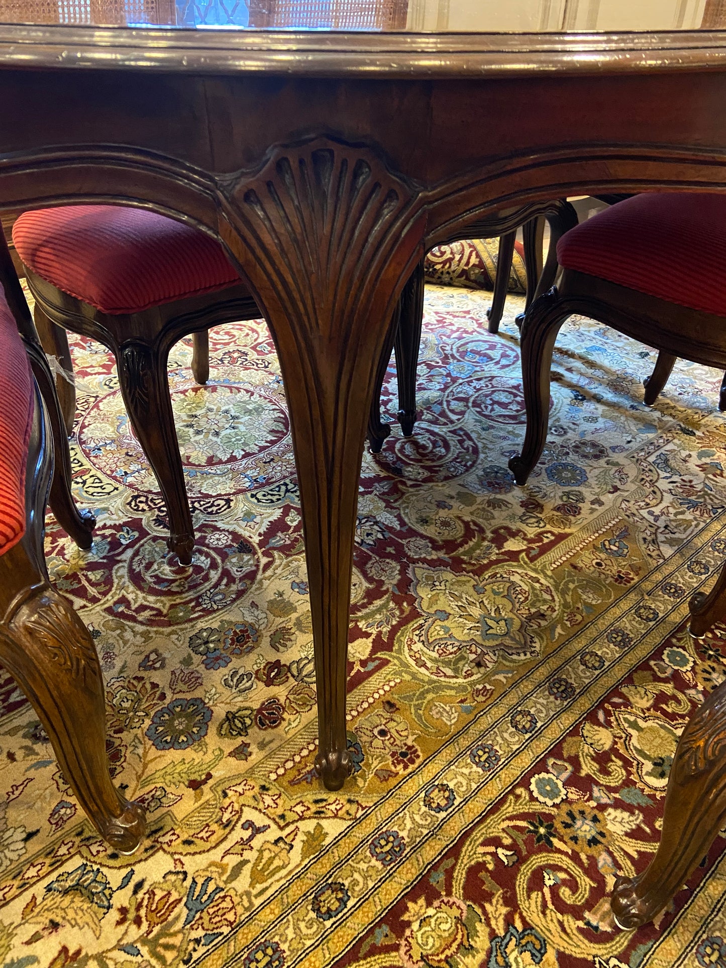 Drexel Heritage French Provincial Table With Six Chairs (26756)