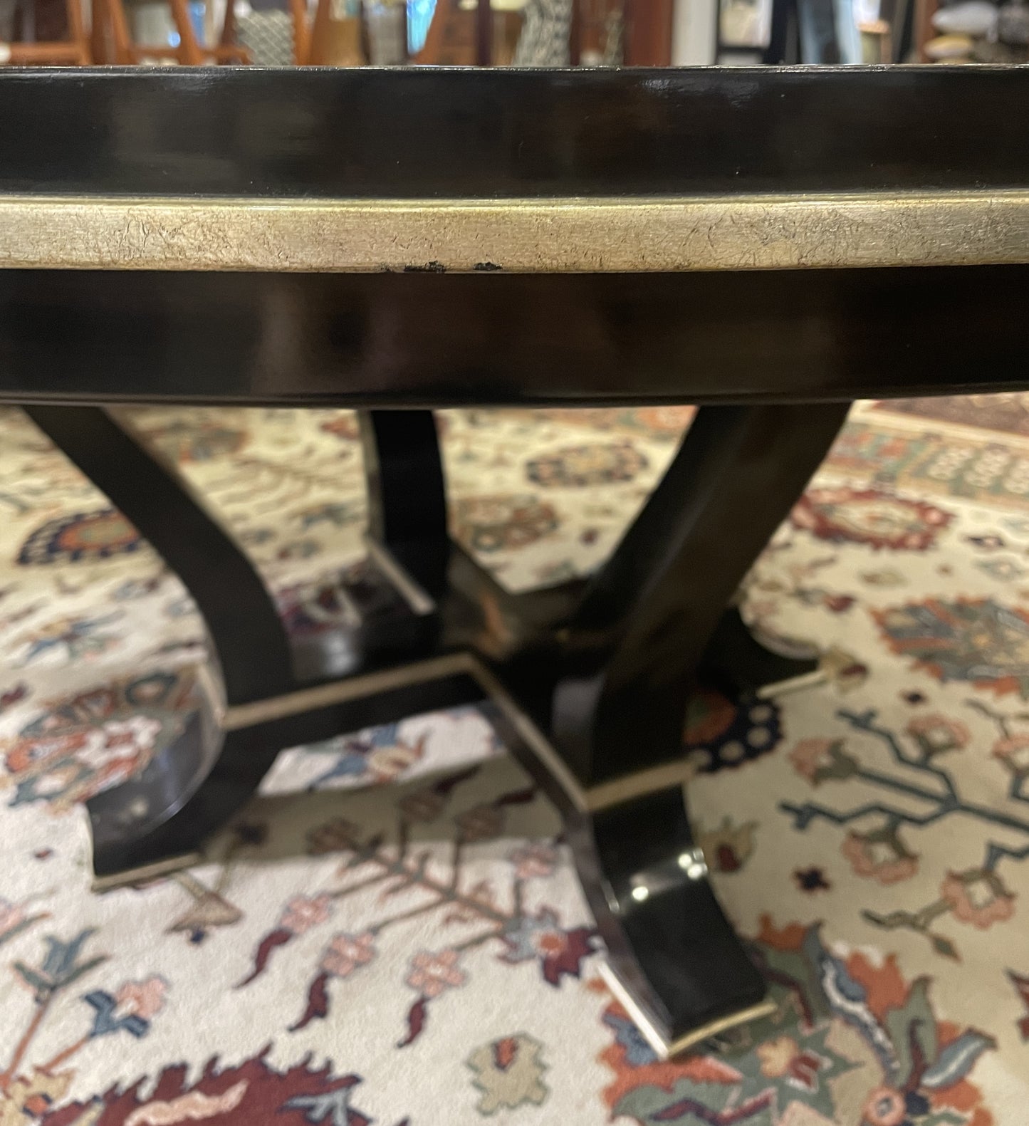 Bernhardt 72" Pedestal Round Dining Table (0N400N)