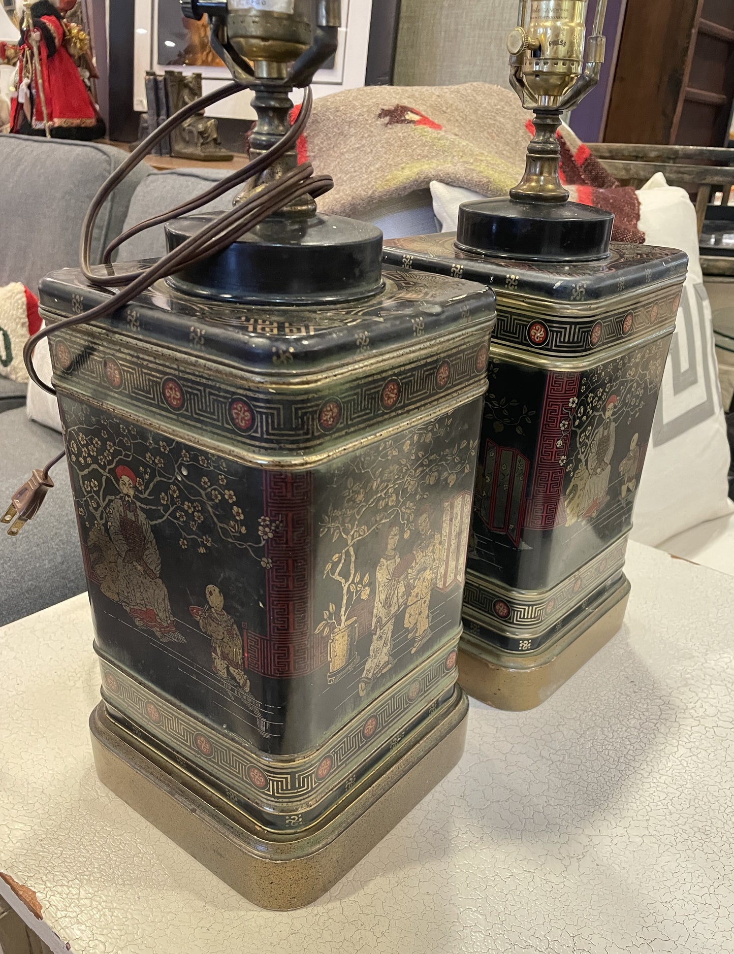 Pair Frederick Cooper Chinoiserie Lamps, no shades (0JL005)