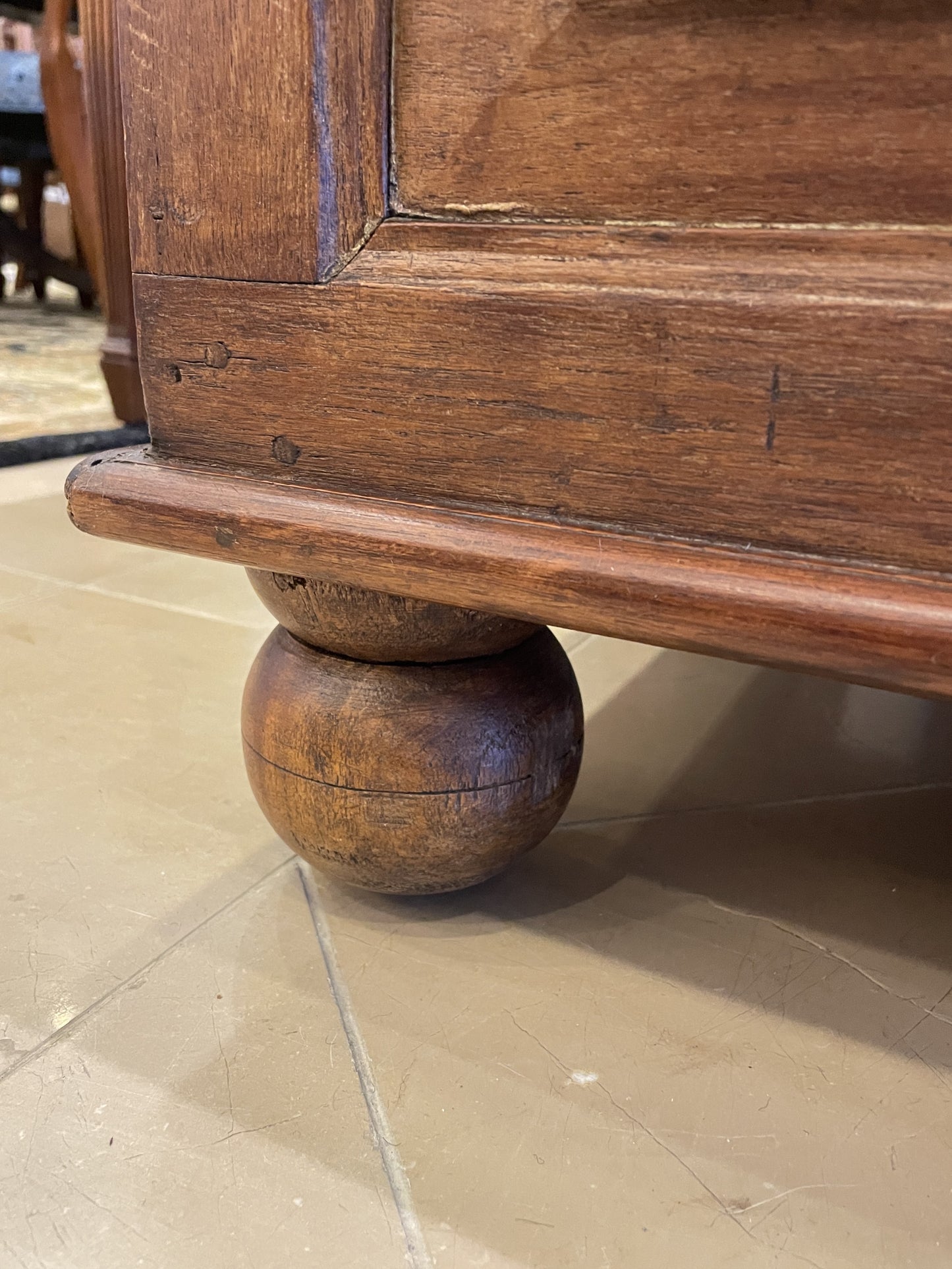 Carved Hope Chest AS IS (0BZ018)