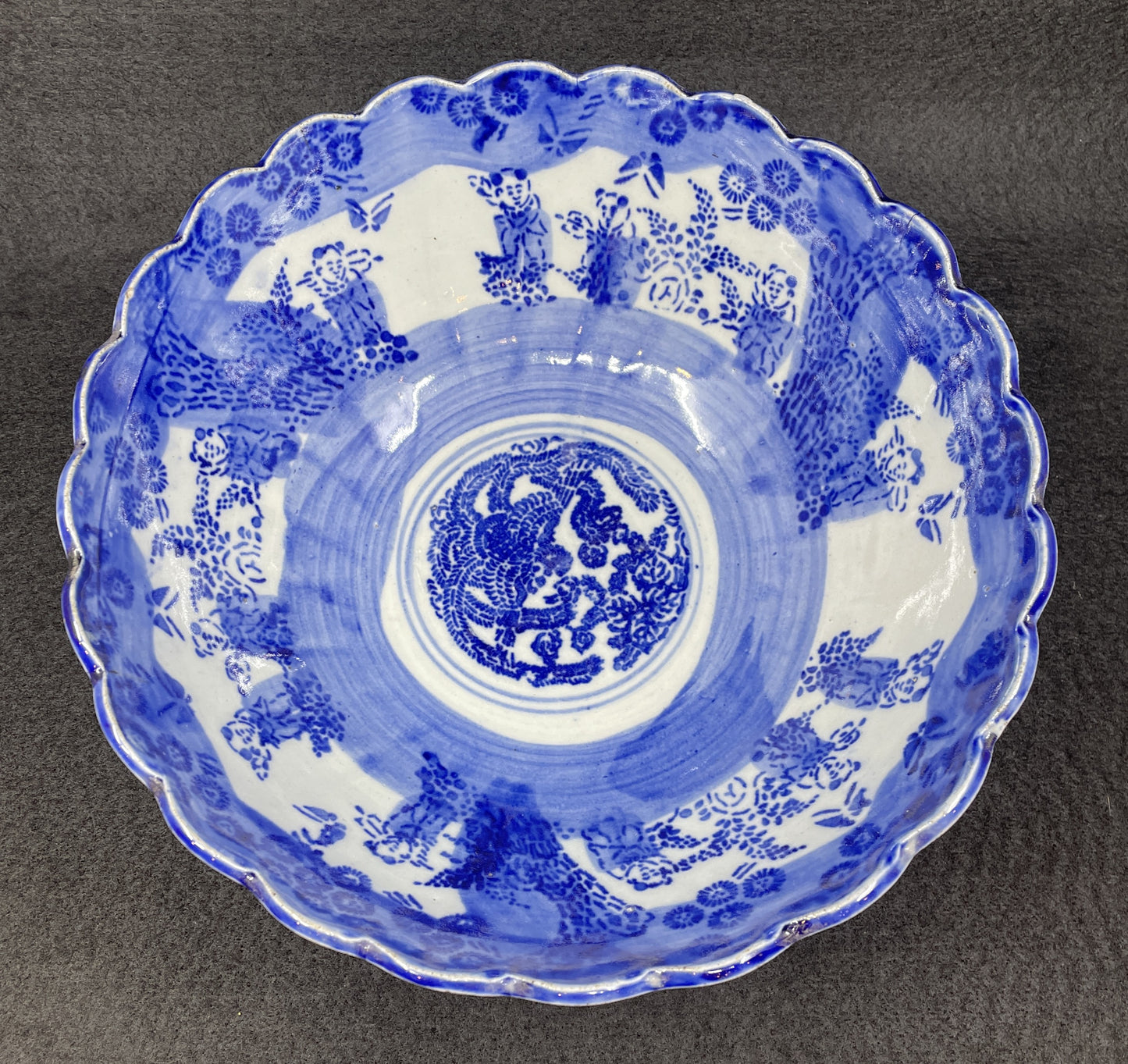 Japanese Katagami Bowl with Scalloped Edge (0NJ00B)