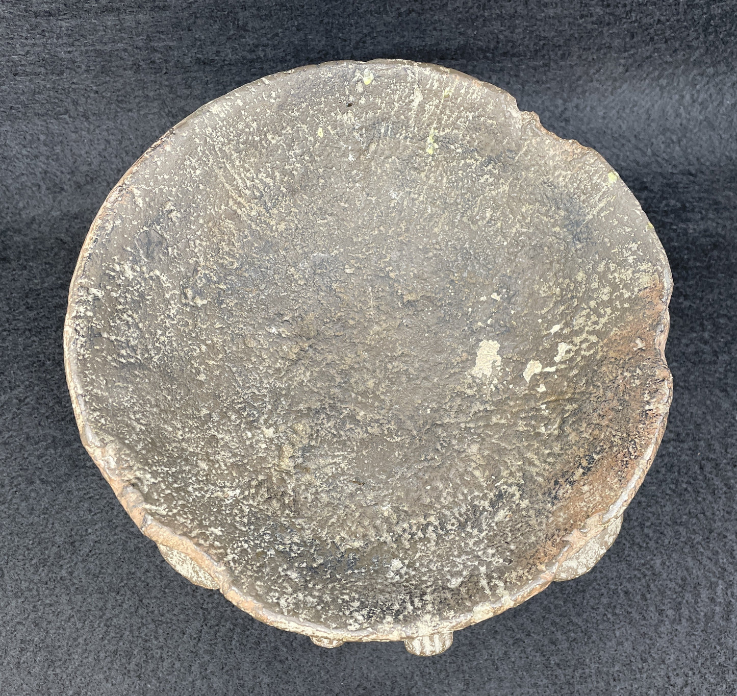 Costa Rican Metate/Grinding Bowl Reproduction (0NJ004)