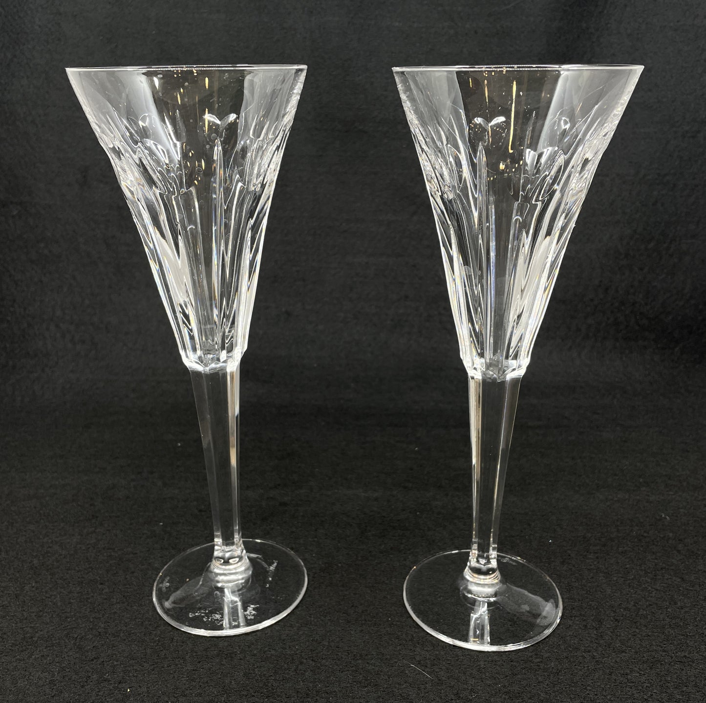 Waterford LOVE Champagne Flutes with Box, Pair (0NI003)