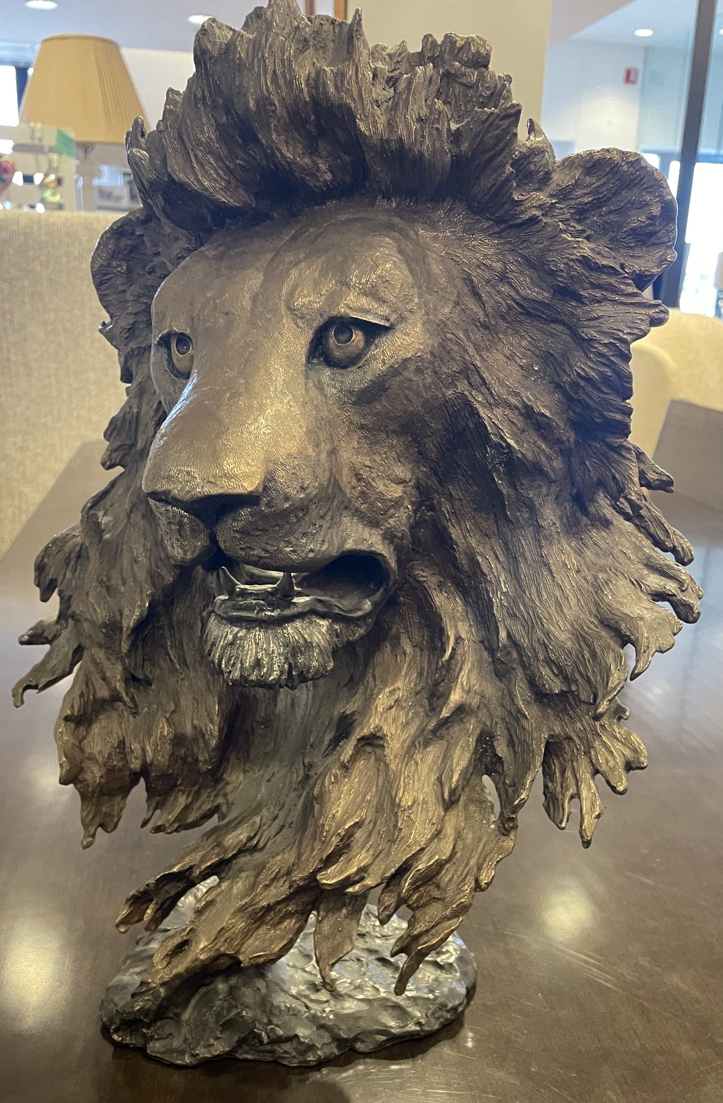 Mark Hopkins "Dominance" Lion Bronze, 686/750 (0JL009)