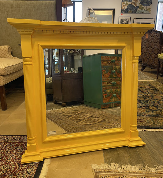 Georgian Style Mirror with Yellow Finish (0BZ007)