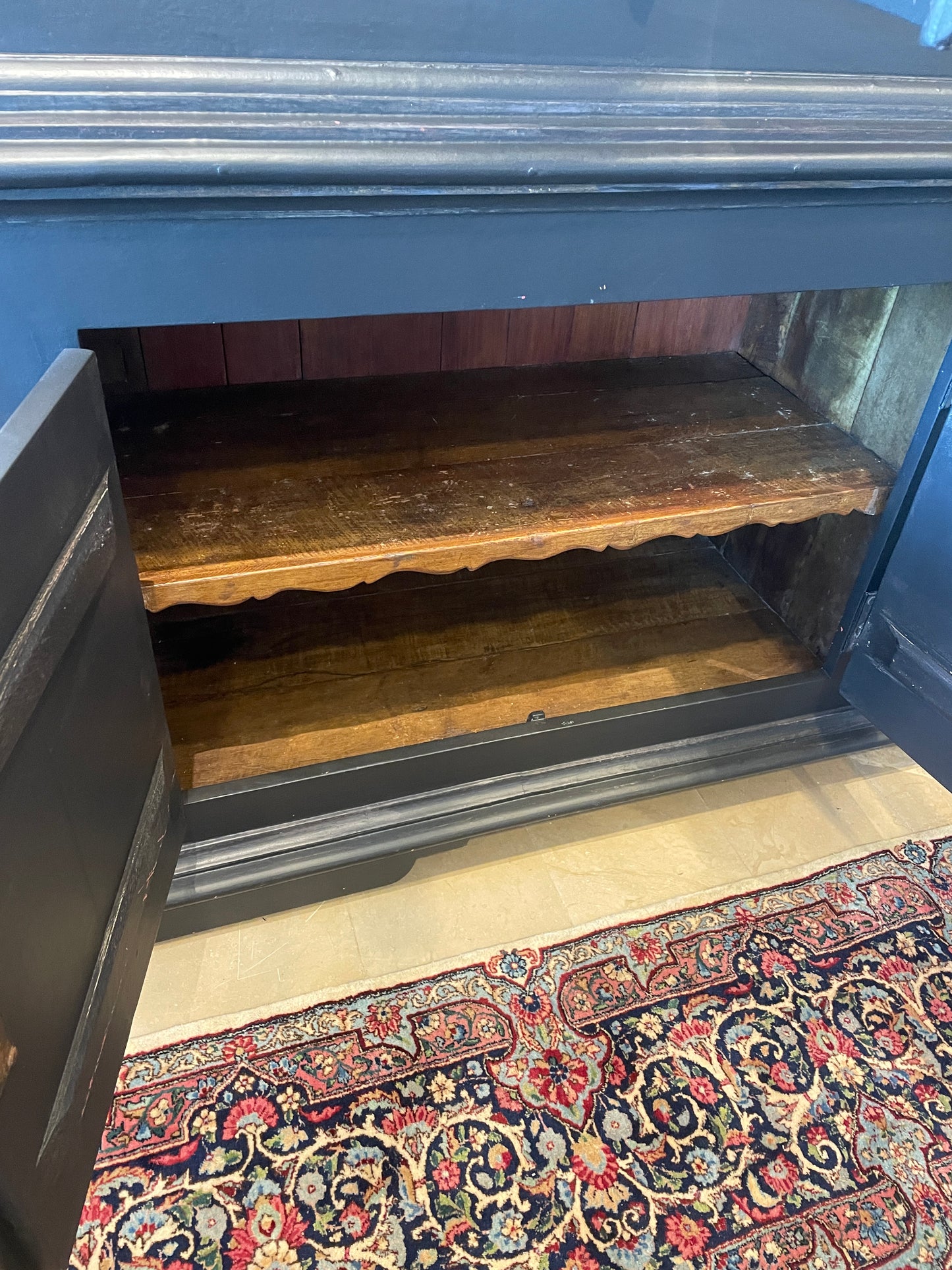 Walter E Smith Bookcase with Doors (0FD001)