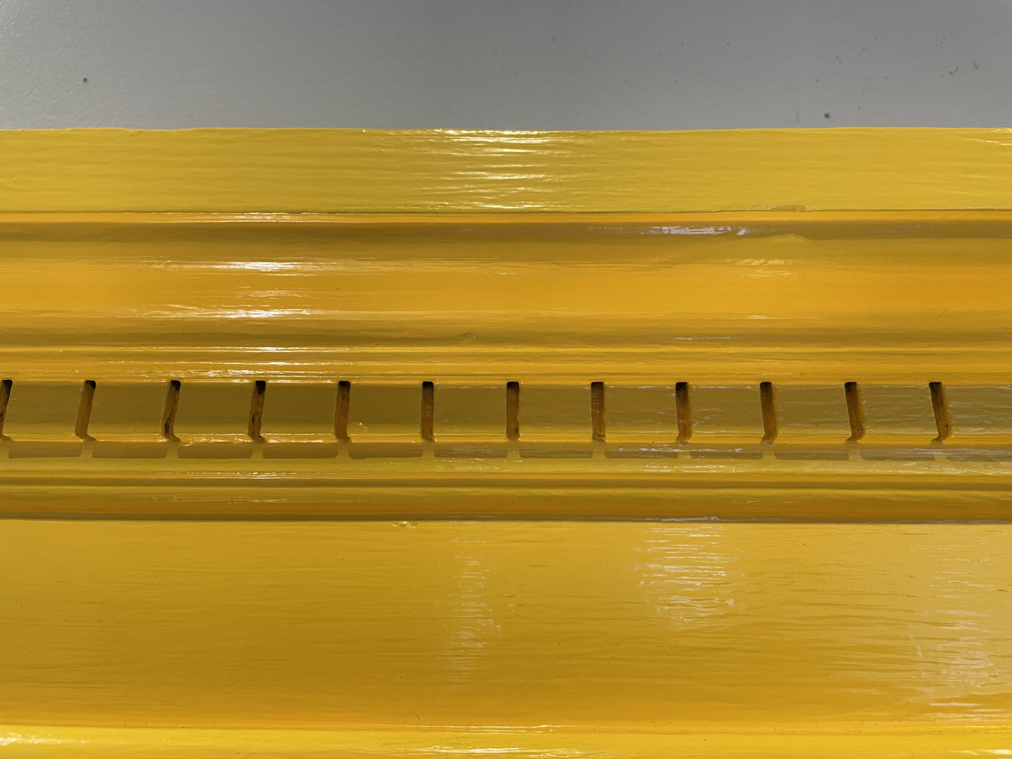 Georgian Style Mirror with Yellow Finish (0BZ007)