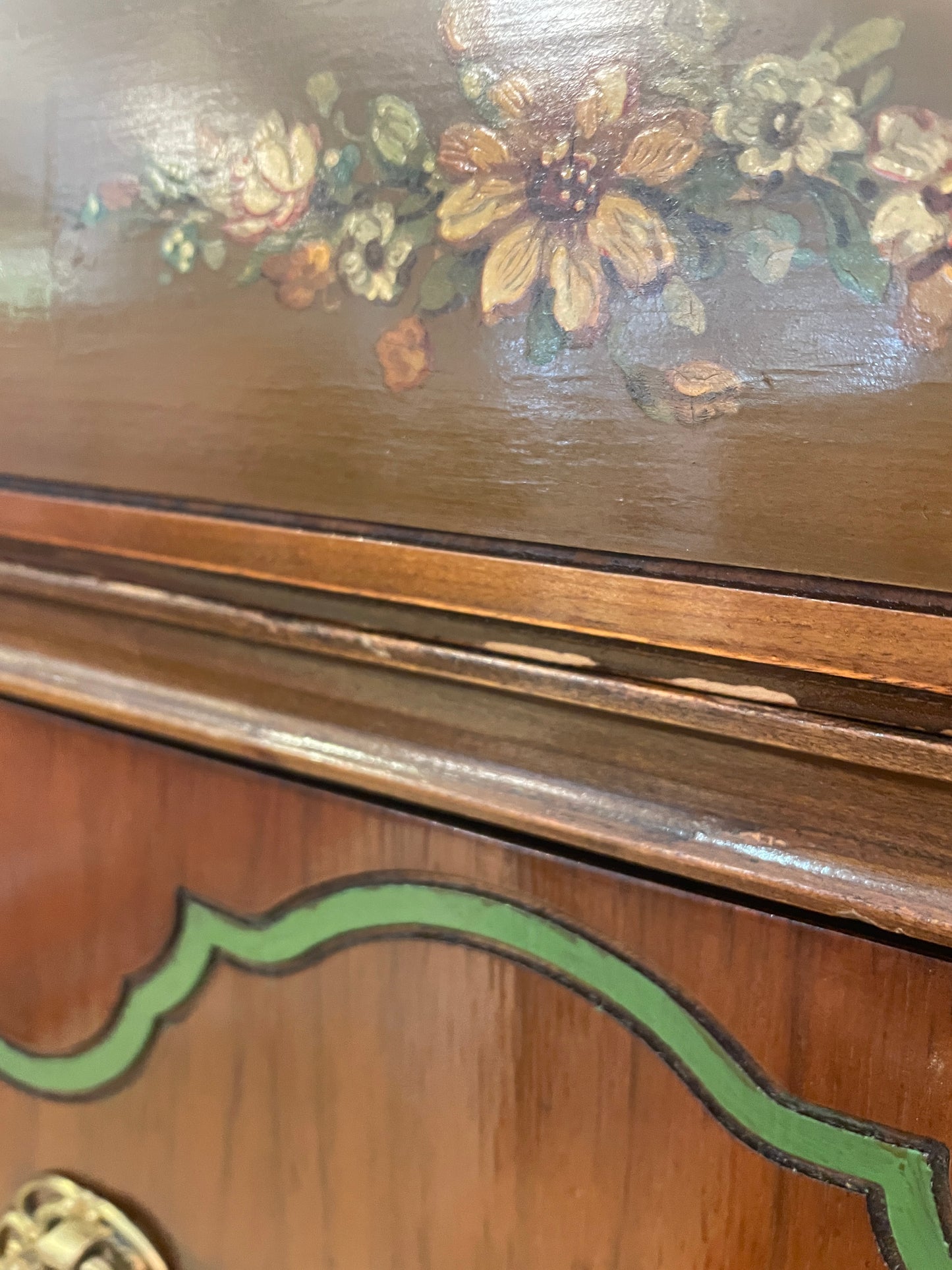 Vintage Floral Hand Painted Chest, 1940s (0FH005)