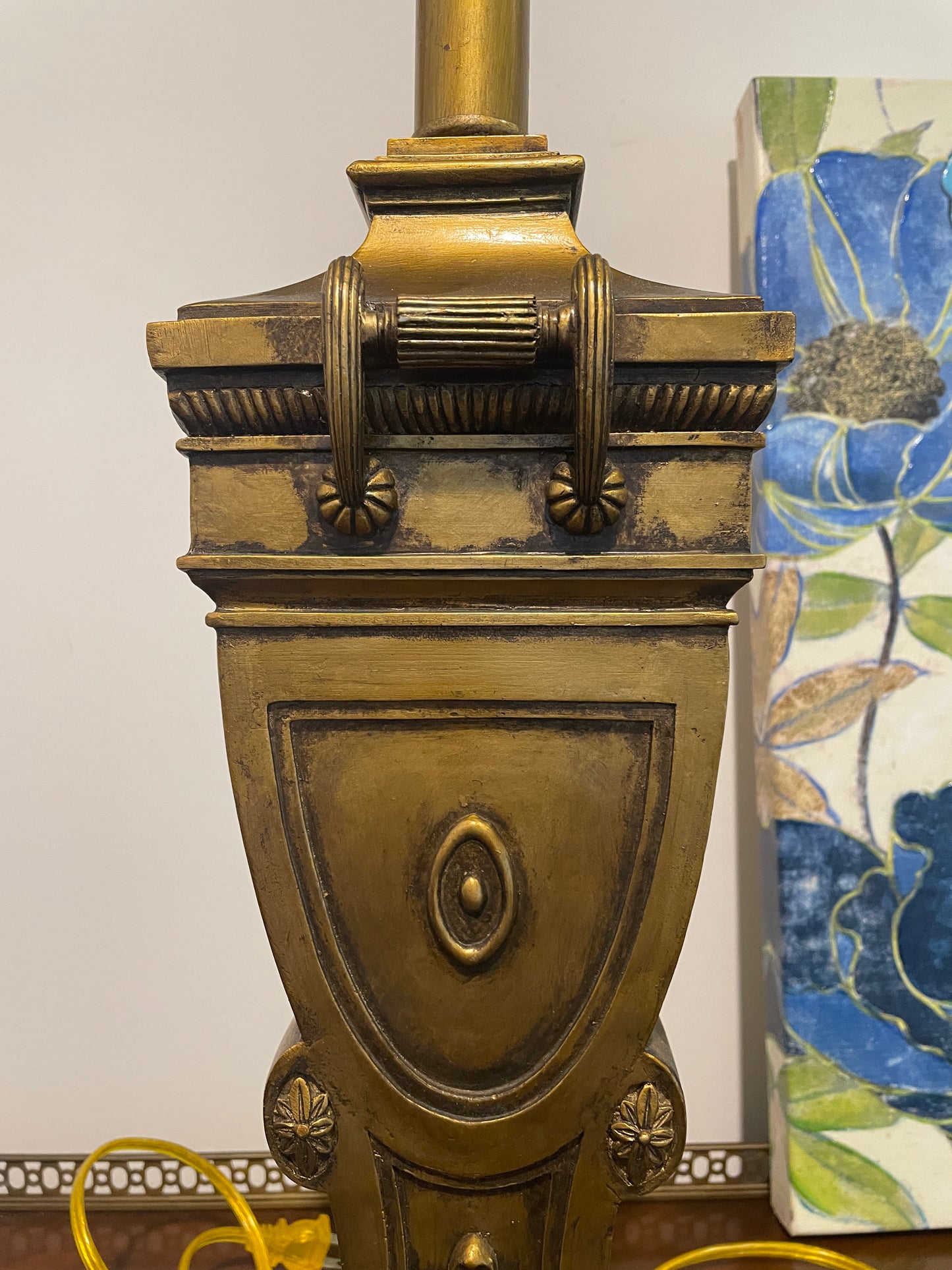 Pair Vintage Hollywood Regency Lamps, AS IS (0JZ008)