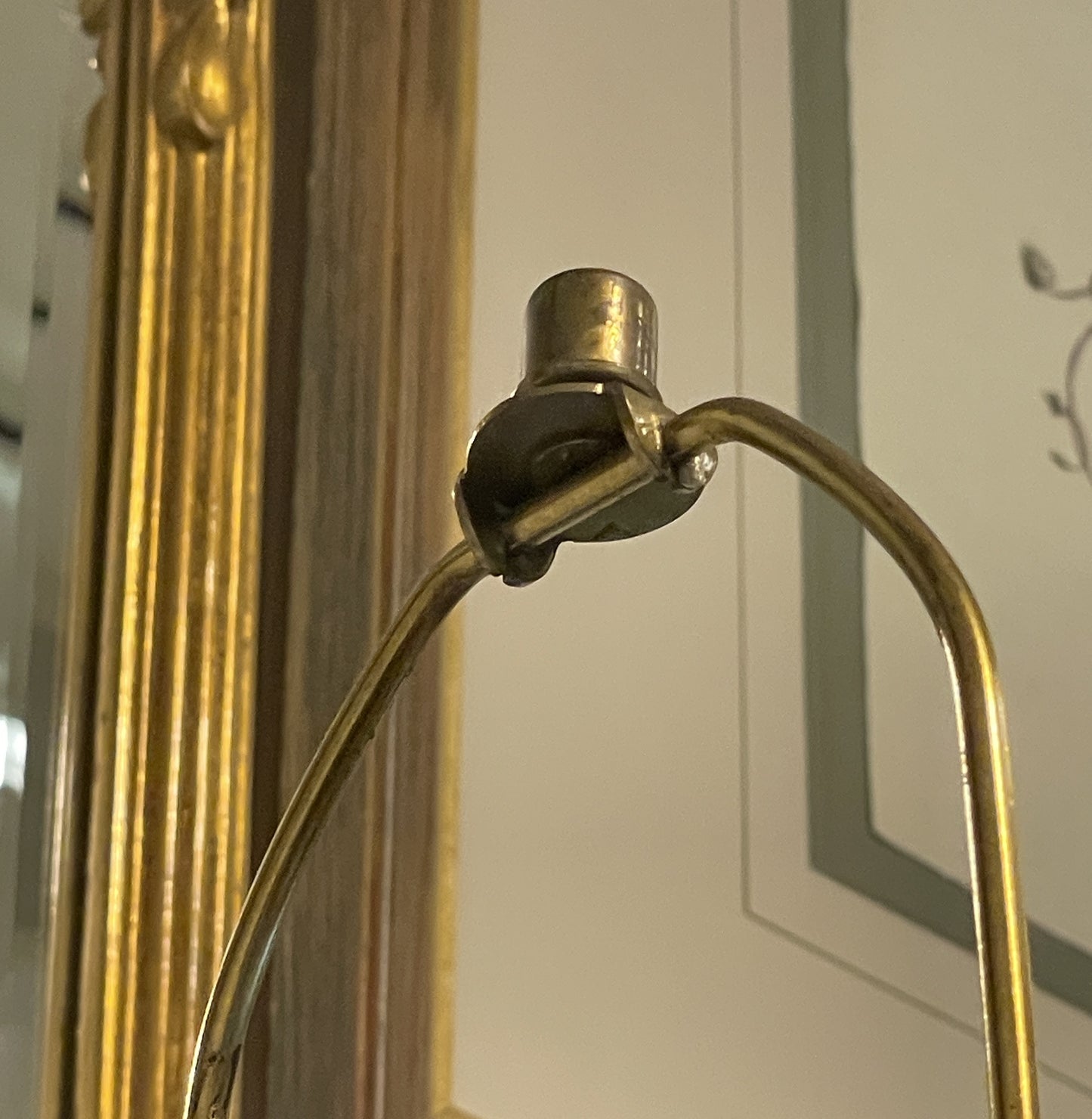 Pair Vintage Hollywood Regency Lamps, AS IS (0JZ008)