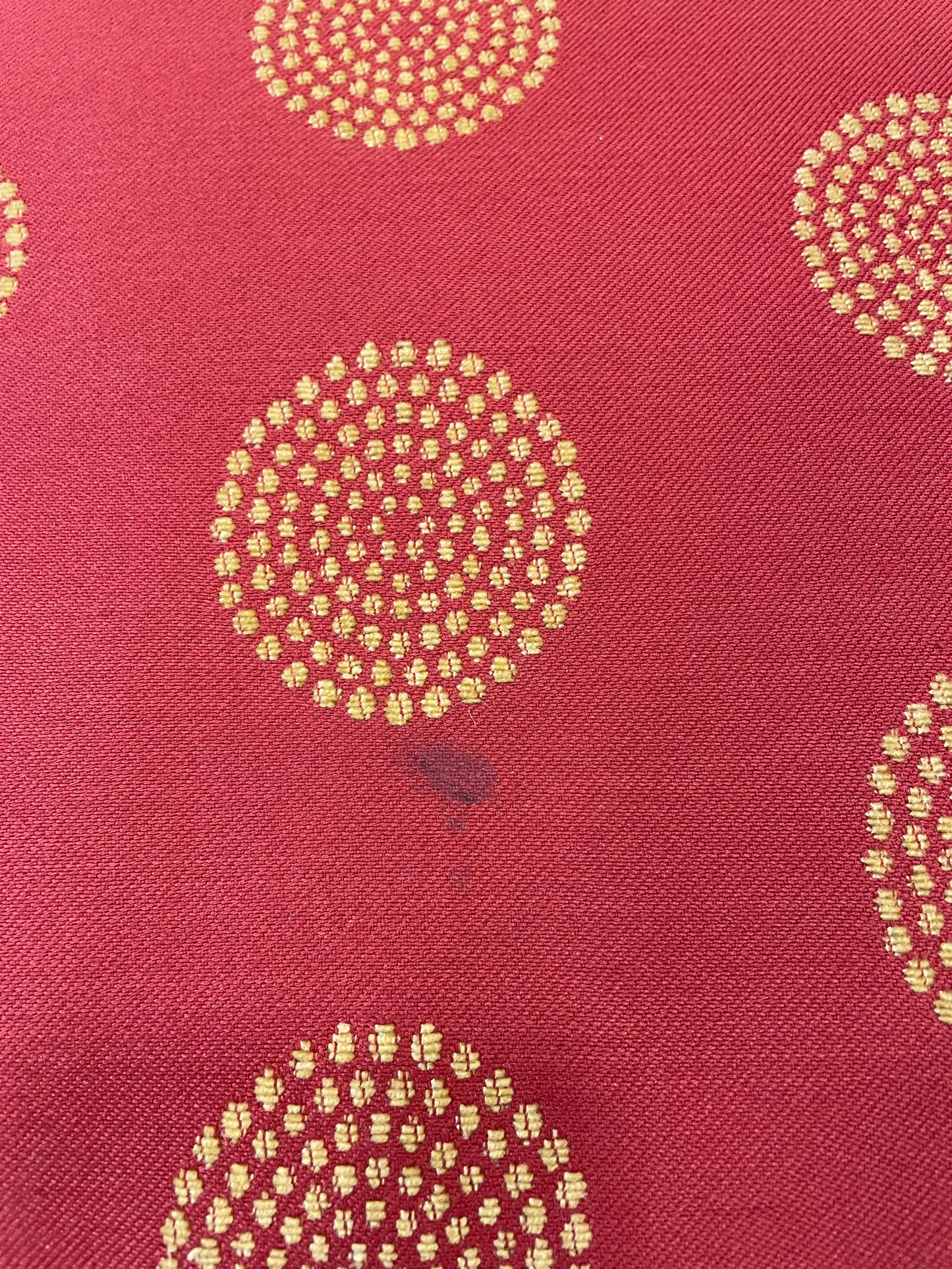 Red and Gold Upholstered Ottoman with Wooden Stretcher (0BZ016)