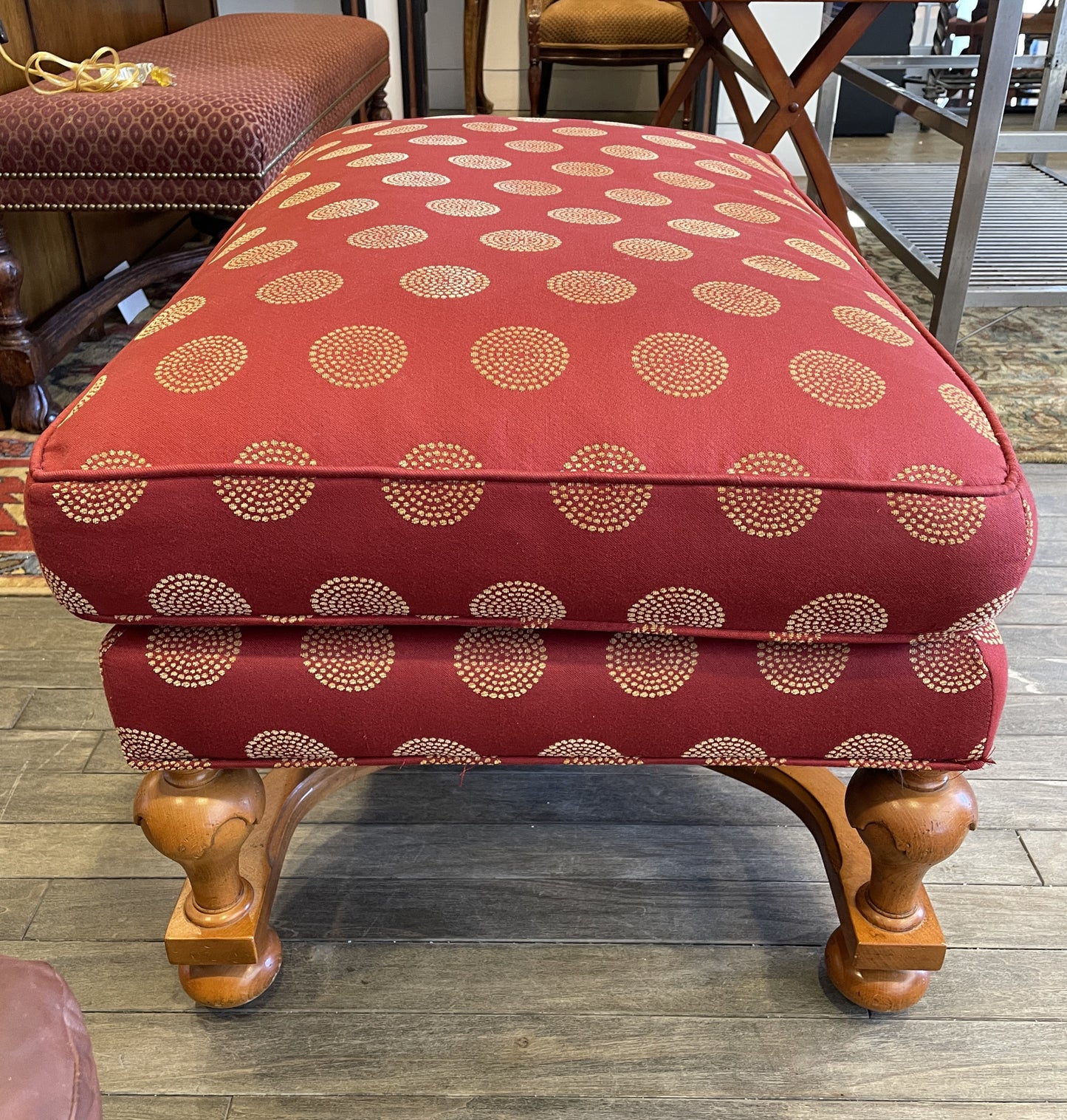 Red and Gold Upholstered Ottoman with Wooden Stretcher (0BZ016)