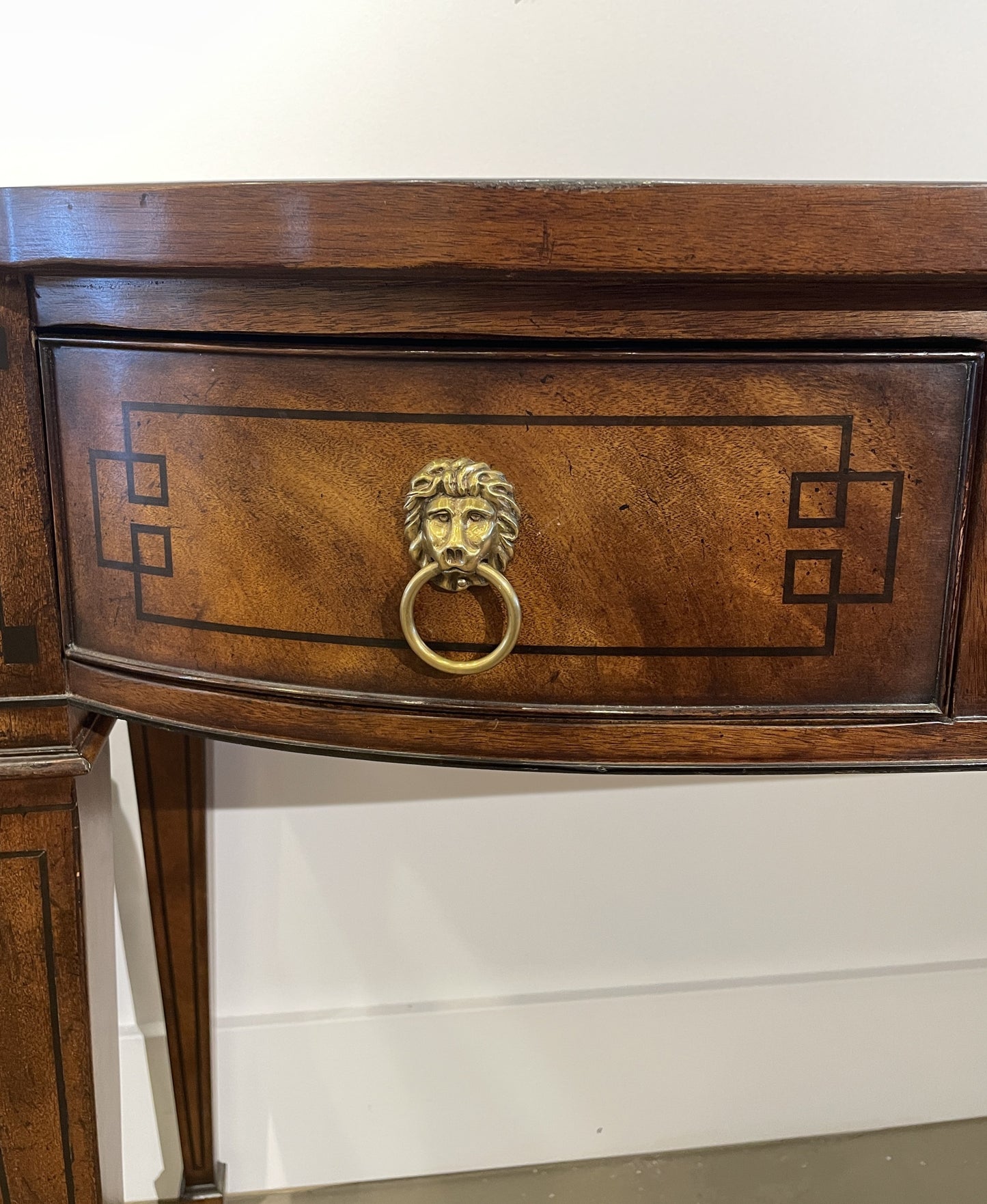 Baker Historic Charleston Sheraton Style Sideboard (0BZ01H)