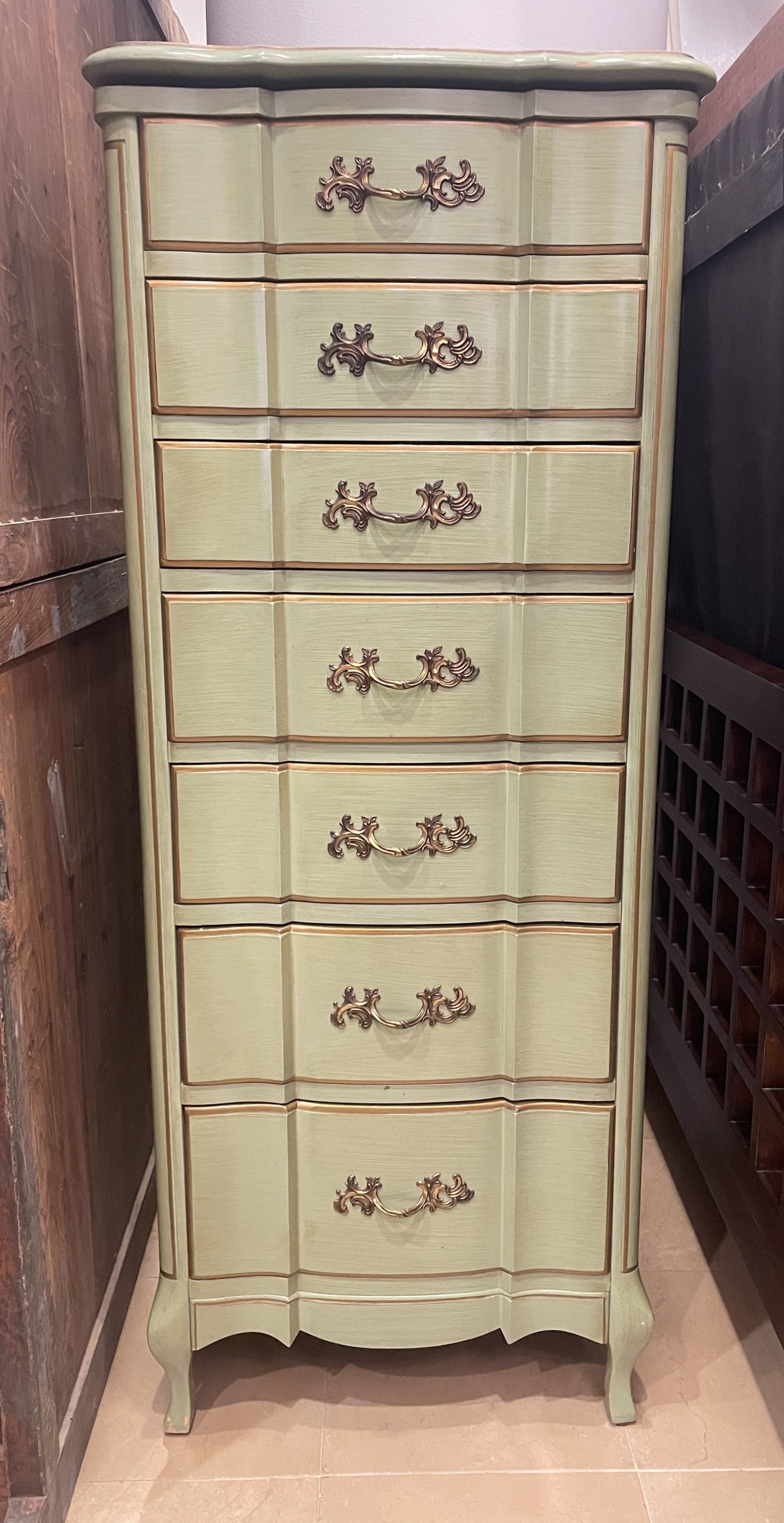 Sanford French Provincial Lingere Chest in Green (0JZ005) – The