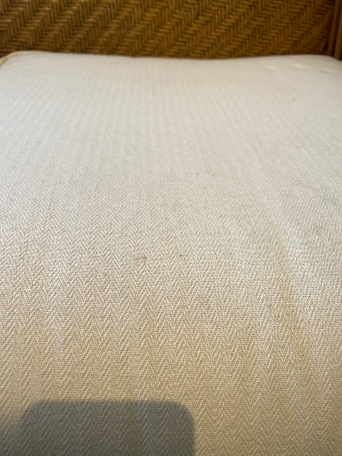 Padma's Plantation Trinidad Loveseat, AS IS (0NT00O)