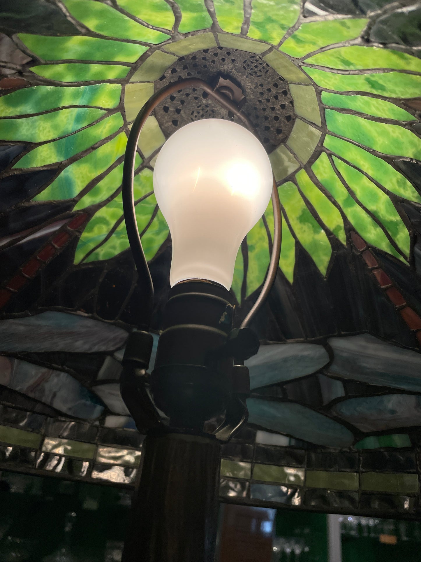 Dale Tiffany Dragonfly Lamp (0G100E)