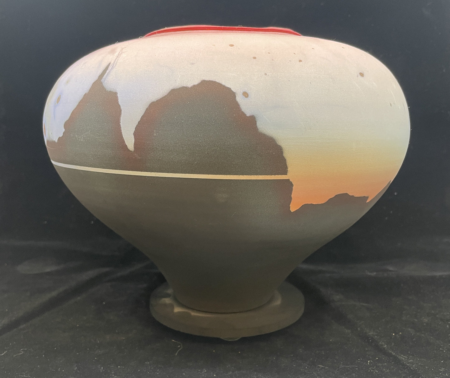 Mesa Pottery Horizon Vase on Stand (02J00C)