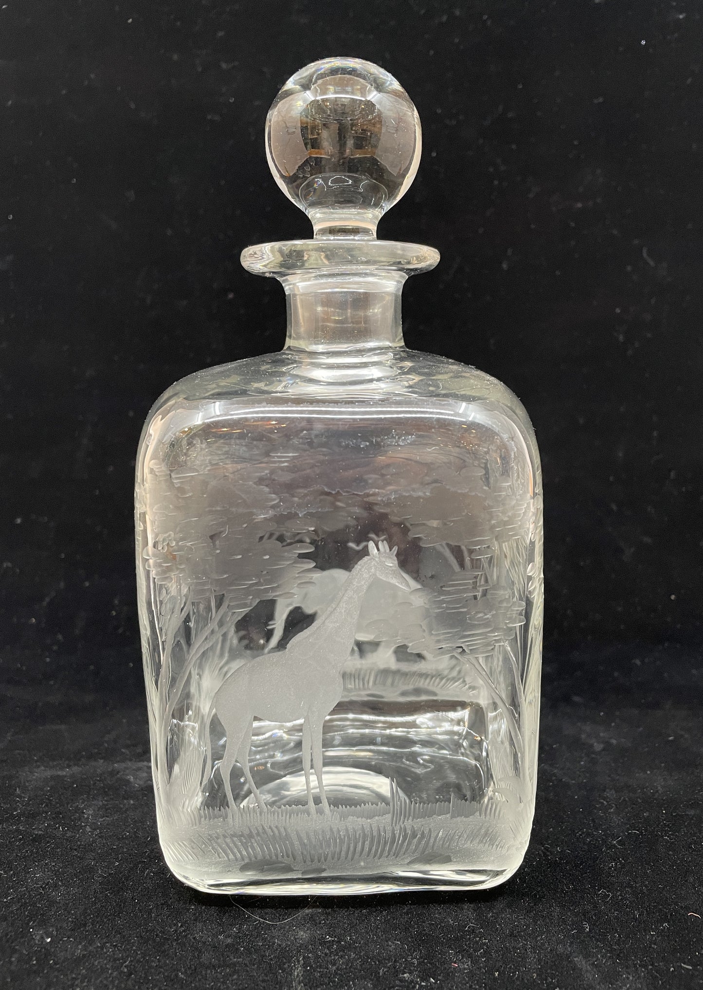 Moser Rowland Ward Big Game Decanter and Glasses (0C000E)