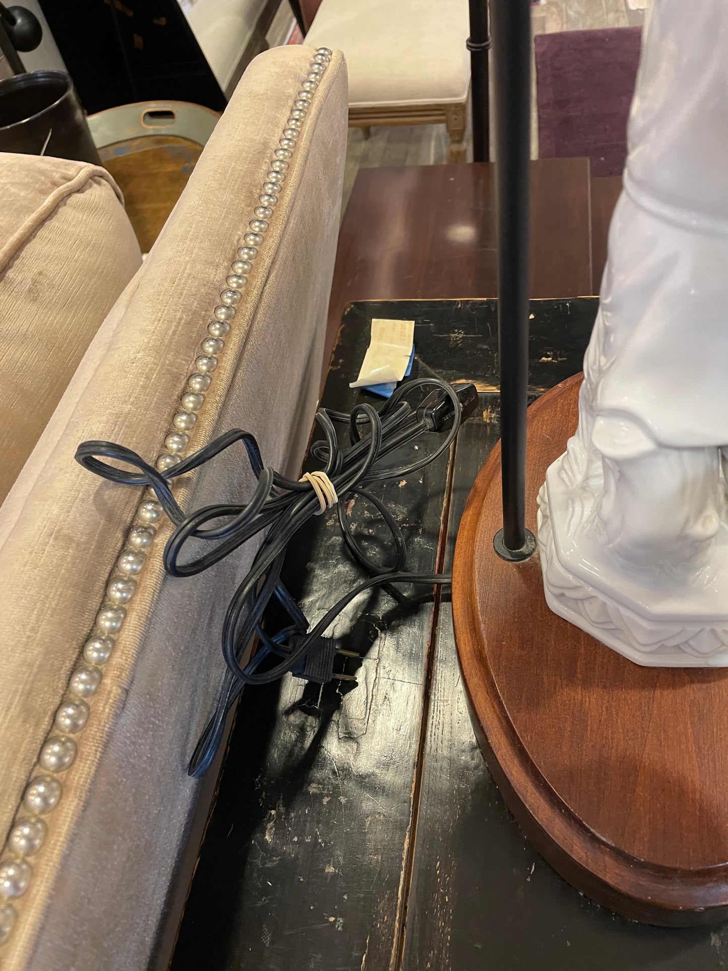 Blanc de Chine Lamp, chinese vintage, AS IS (Two available 0NU001 and 0NU002)