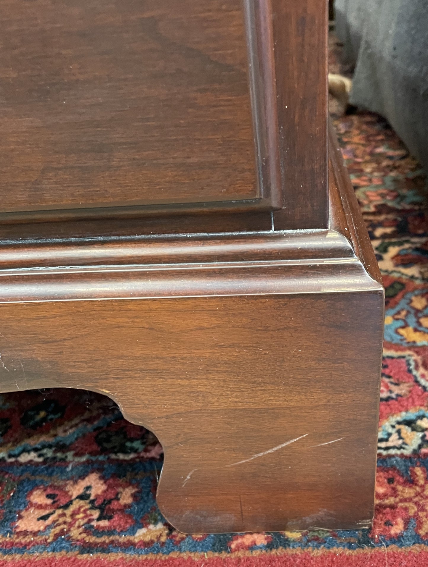 Henkel Harris Black Cherry Gentleman's Chest (0C400E)