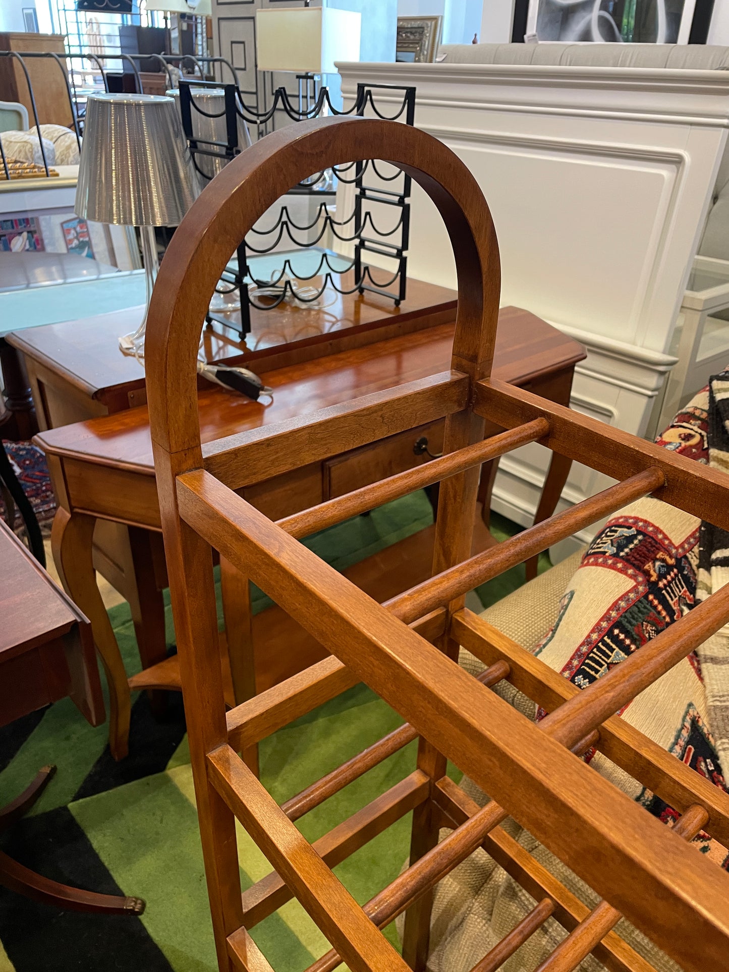 Wooden Whatnot/Shoe Rack (0C400G)