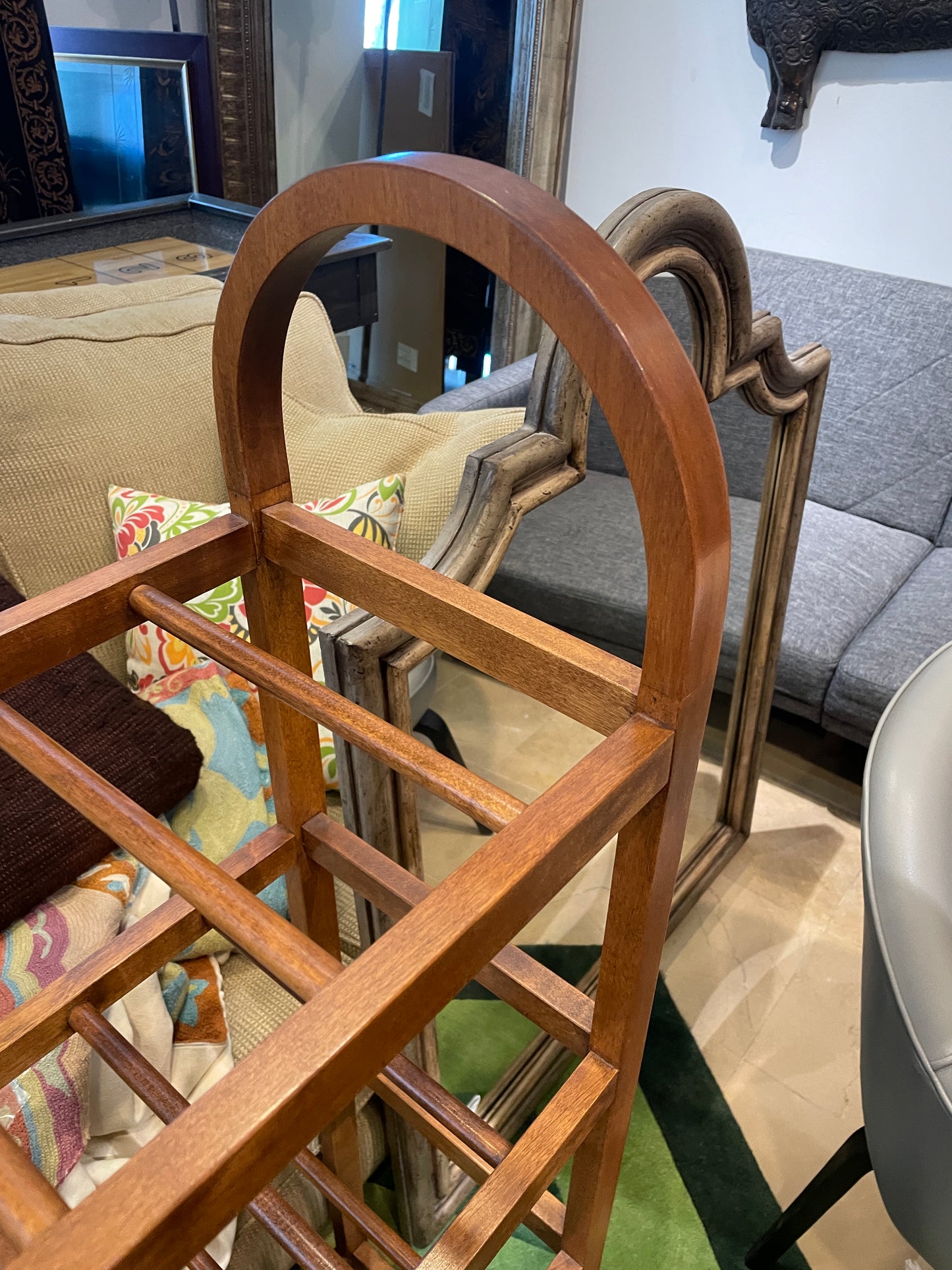 Wooden Whatnot/Shoe Rack (0C400G)