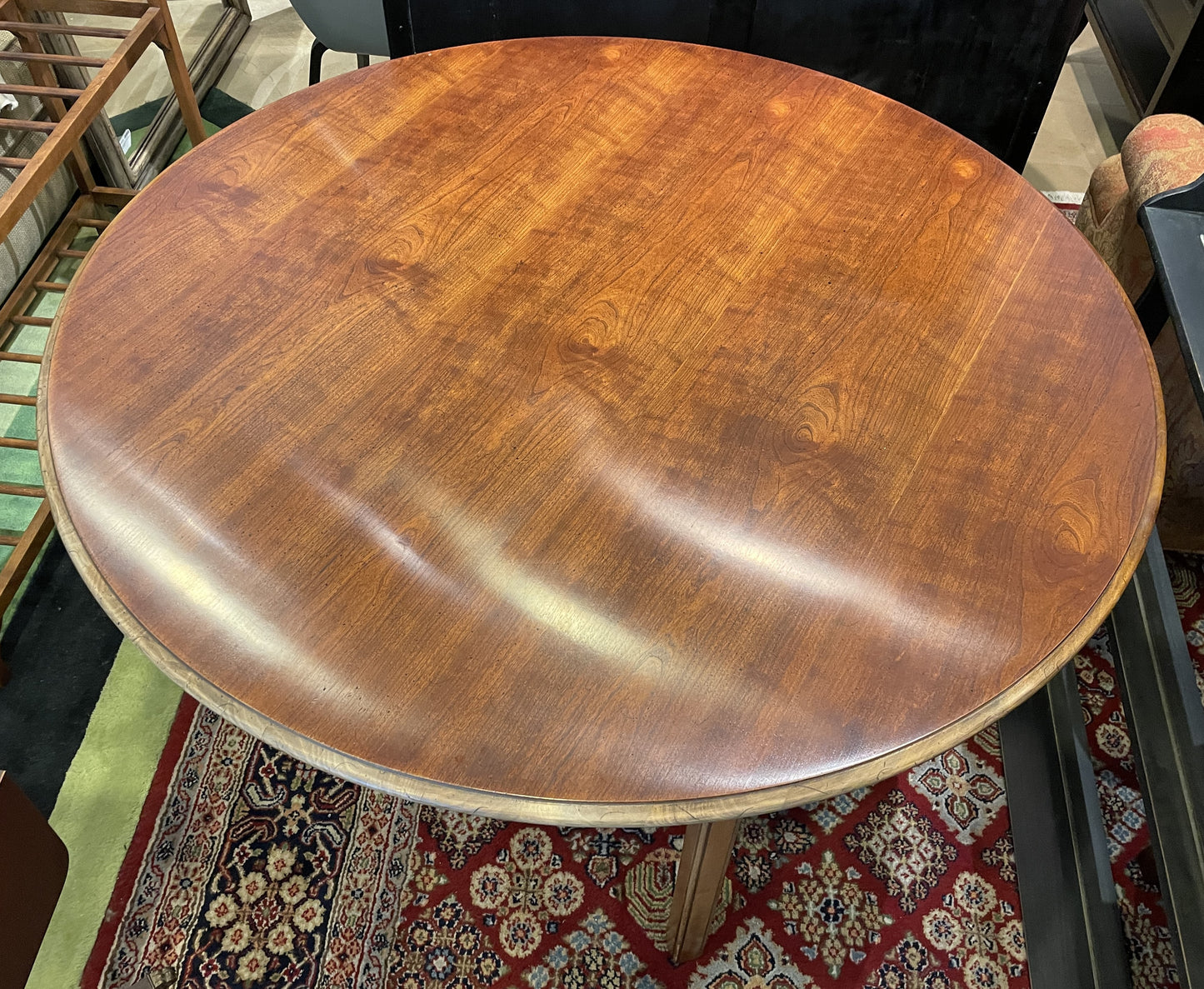 Wright Table Company Round Dining Table (0C400H)
