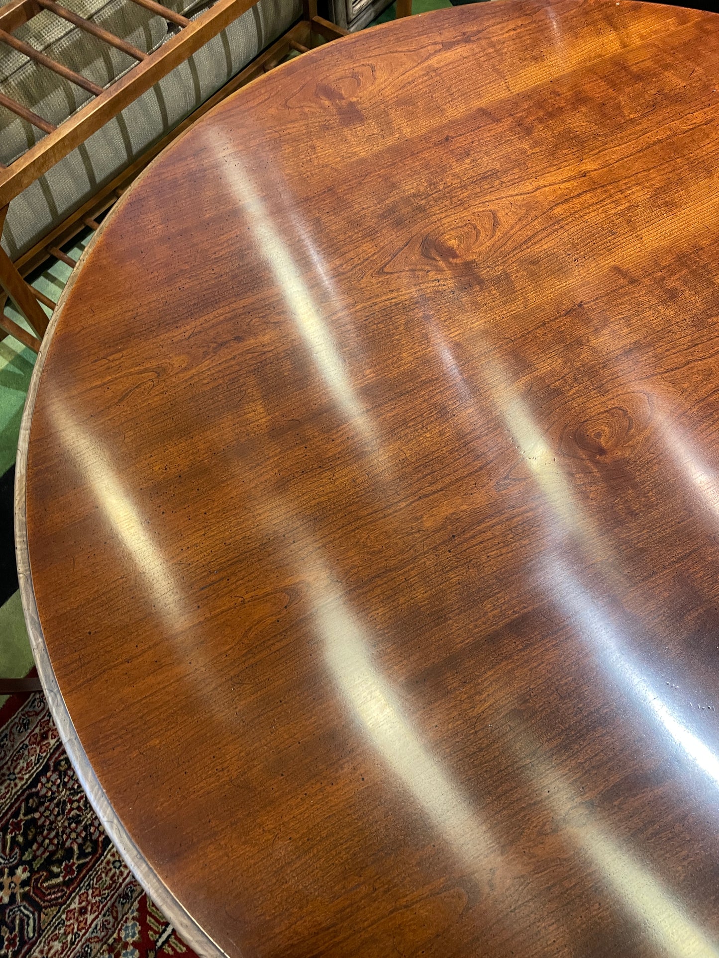 Wright Table Company Round Dining Table (0C400H)