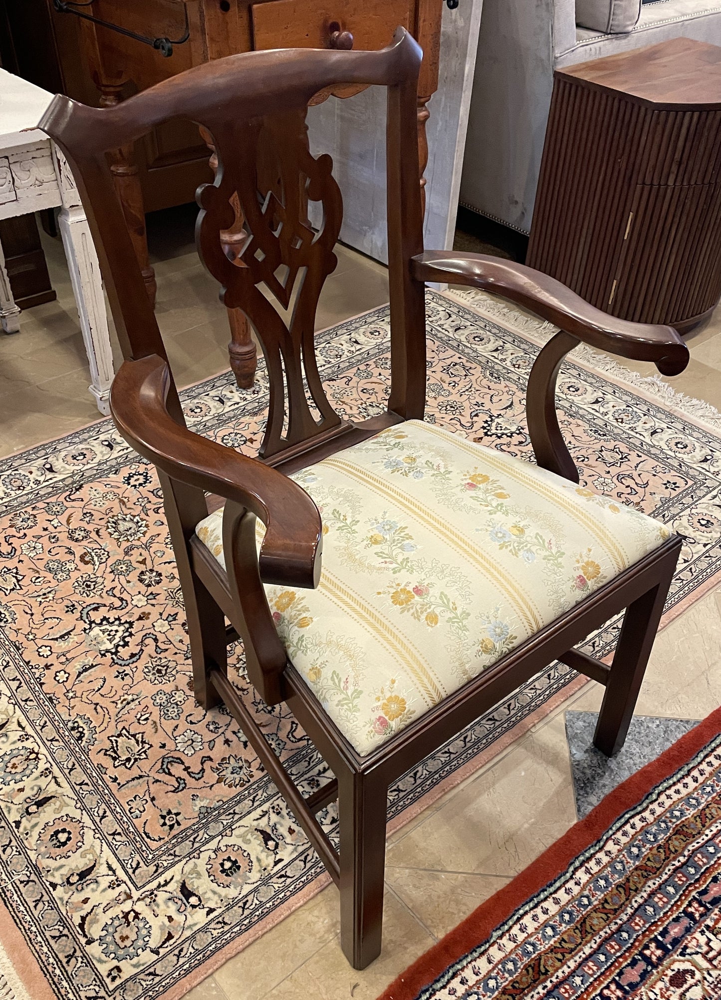 Henkel Harris Chippendale Dining Chairs, set of 6 (0C400I)