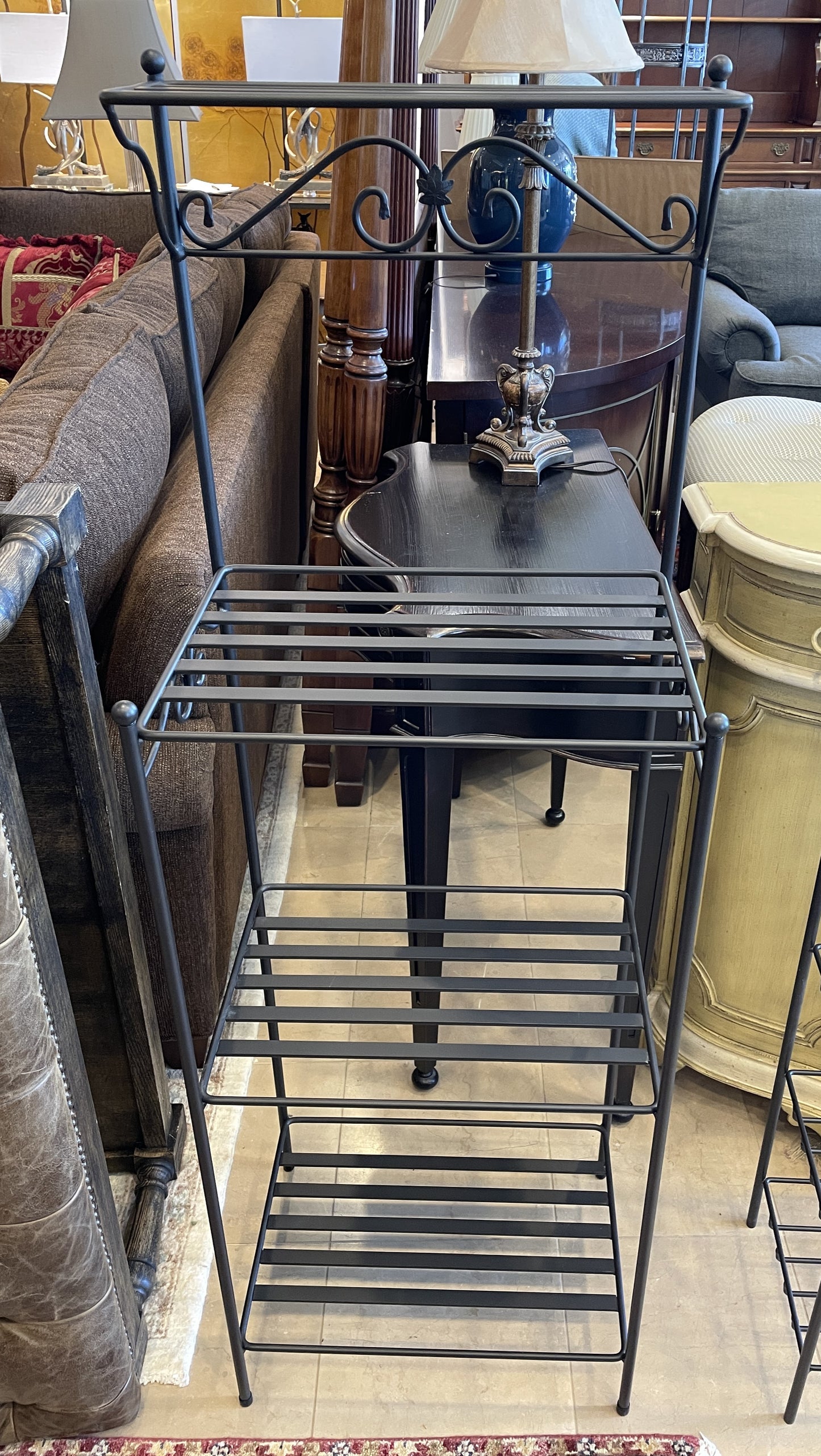 Longaberger Shelving Unit, iron (0C400L)