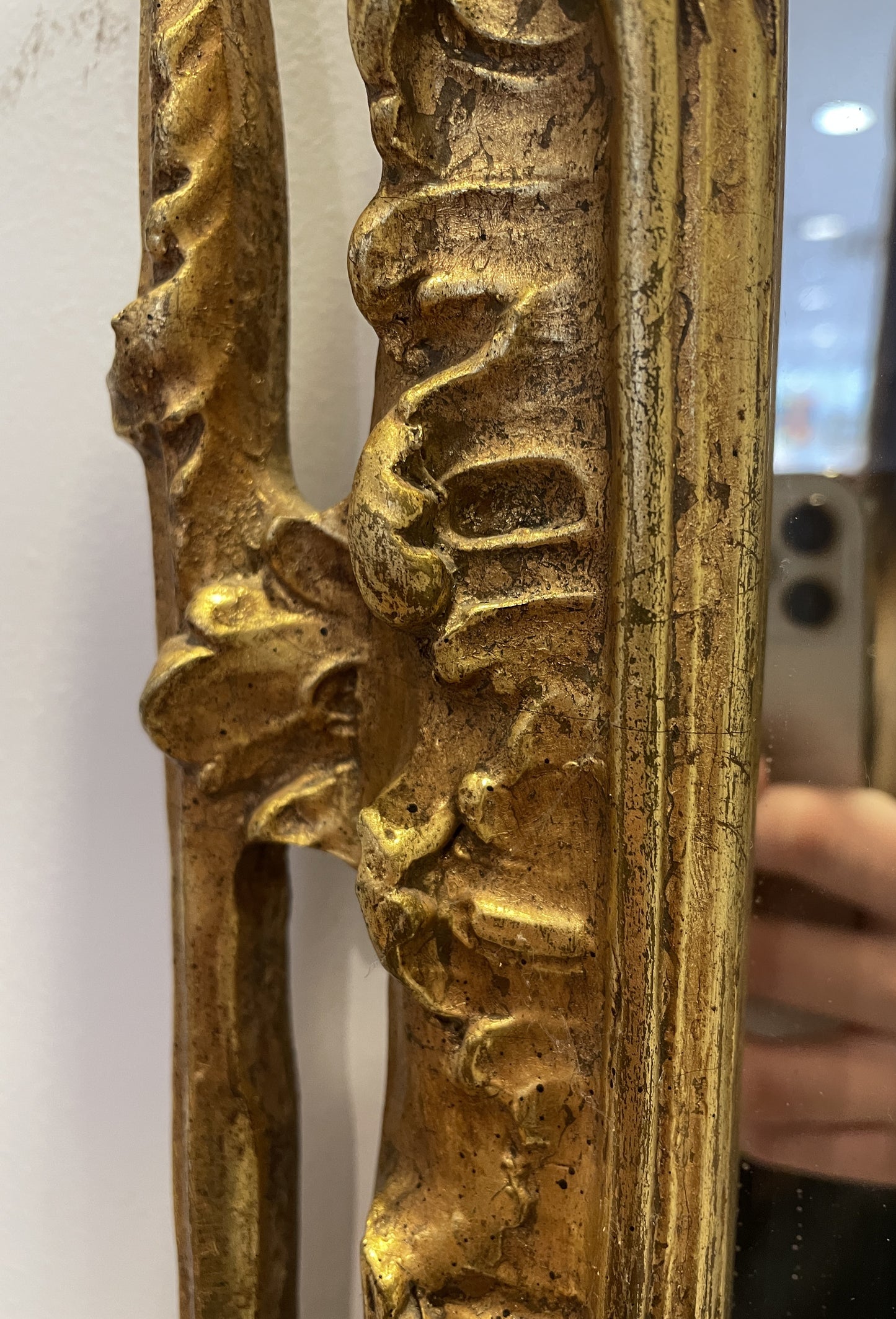 Decorative Arts Gilt Mirror (0BV005)