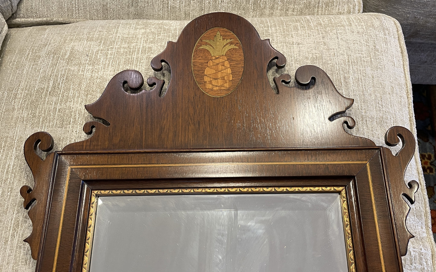 Federal Mahogany Mirror with Pineapple Inlay (0C4013)