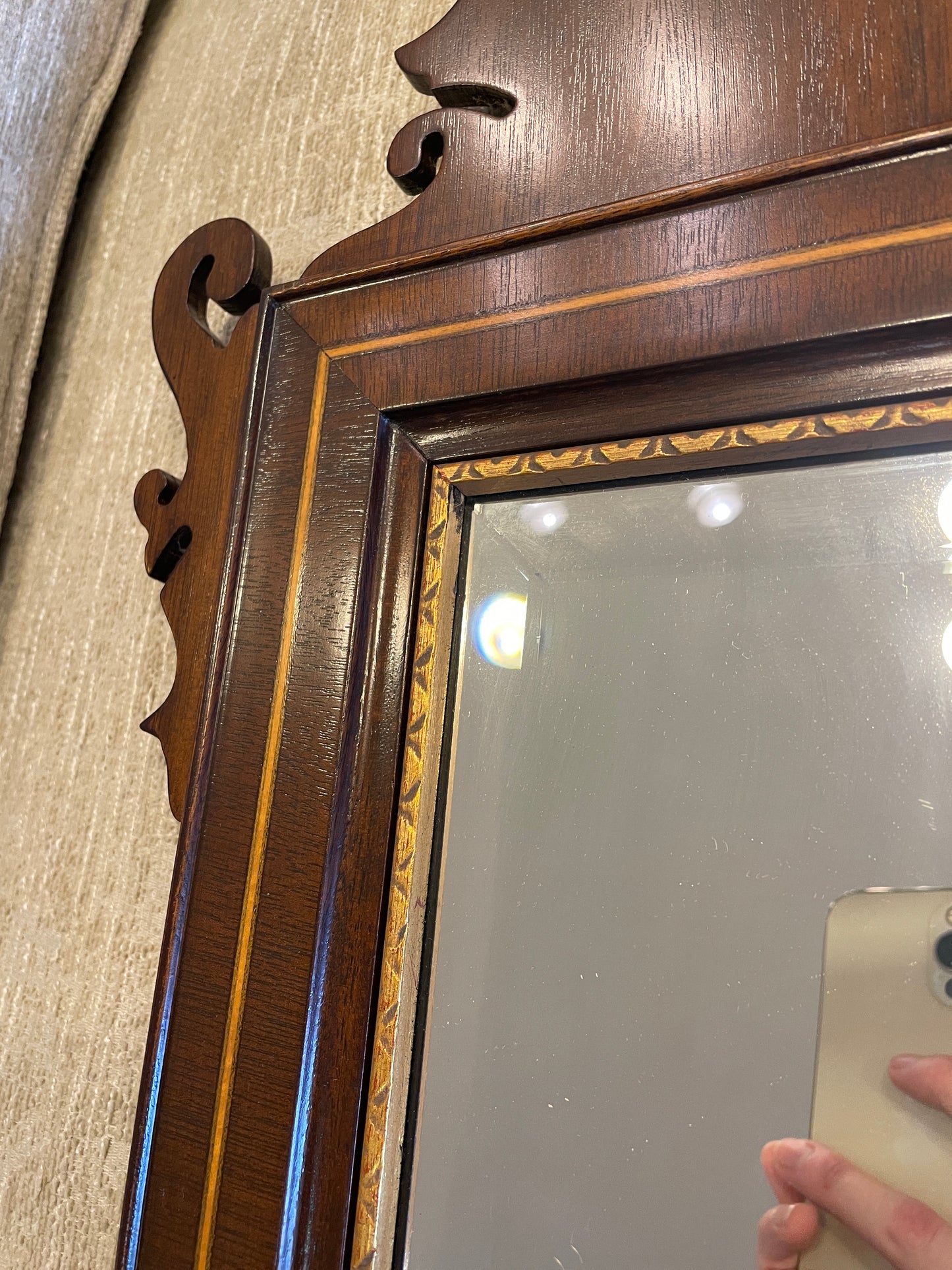 Federal Mahogany Mirror with Pineapple Inlay (0C4013)