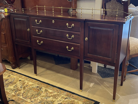 Knob Creek Sideboard with Gallery (0C7001)