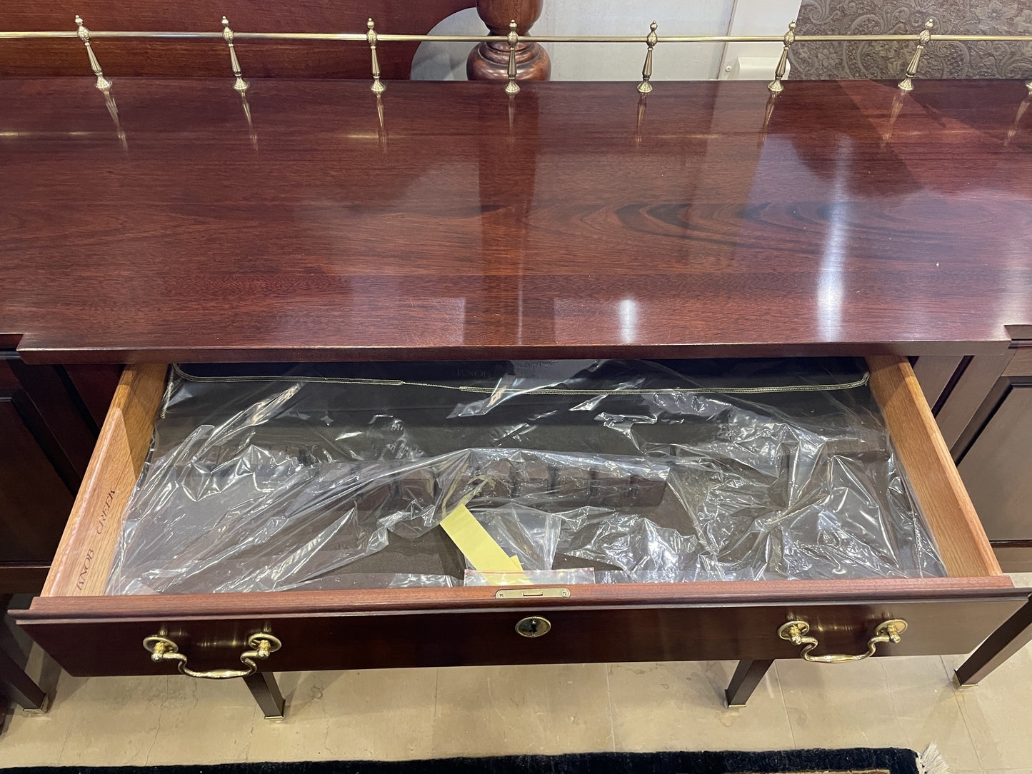 Knob Creek Sideboard with Gallery (0C7001)
