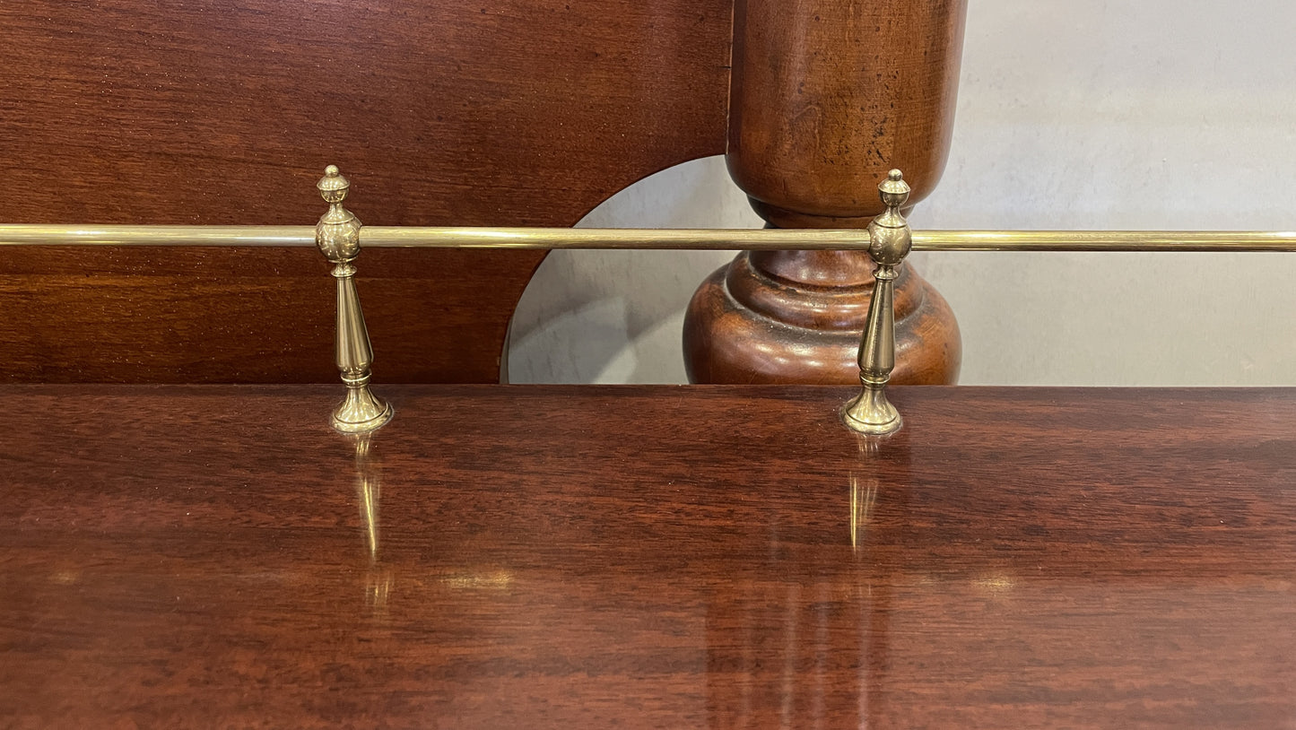 Knob Creek Sideboard with Gallery (0C7001)