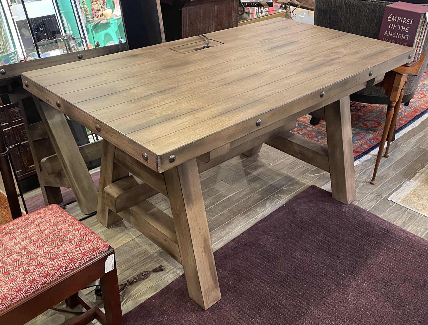 Parker House Lodge Desk (0NX009)