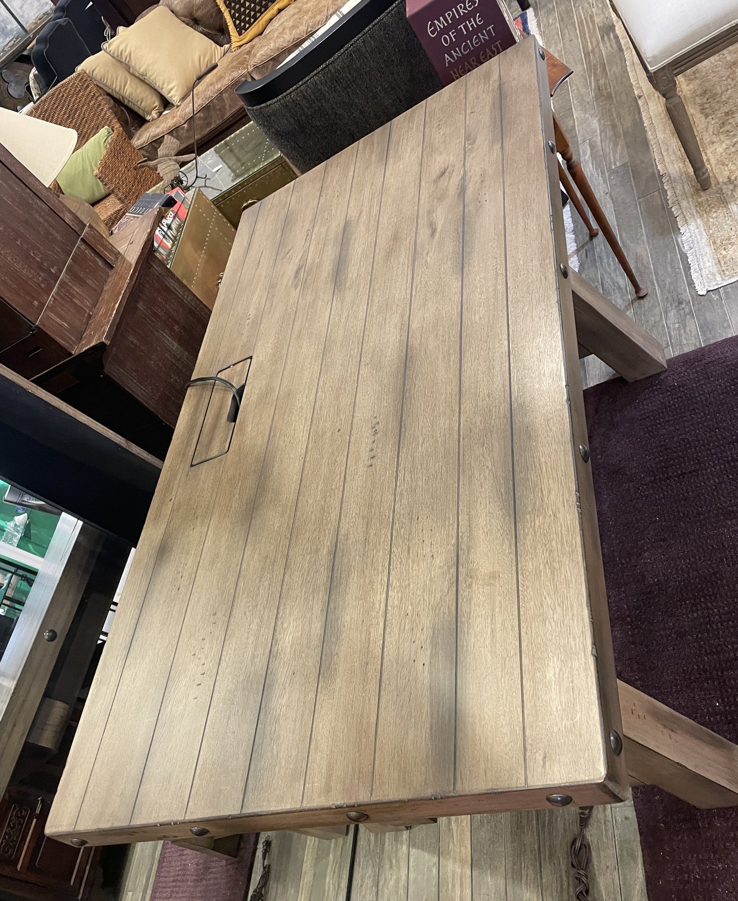 Parker House Lodge Desk (0NX009)