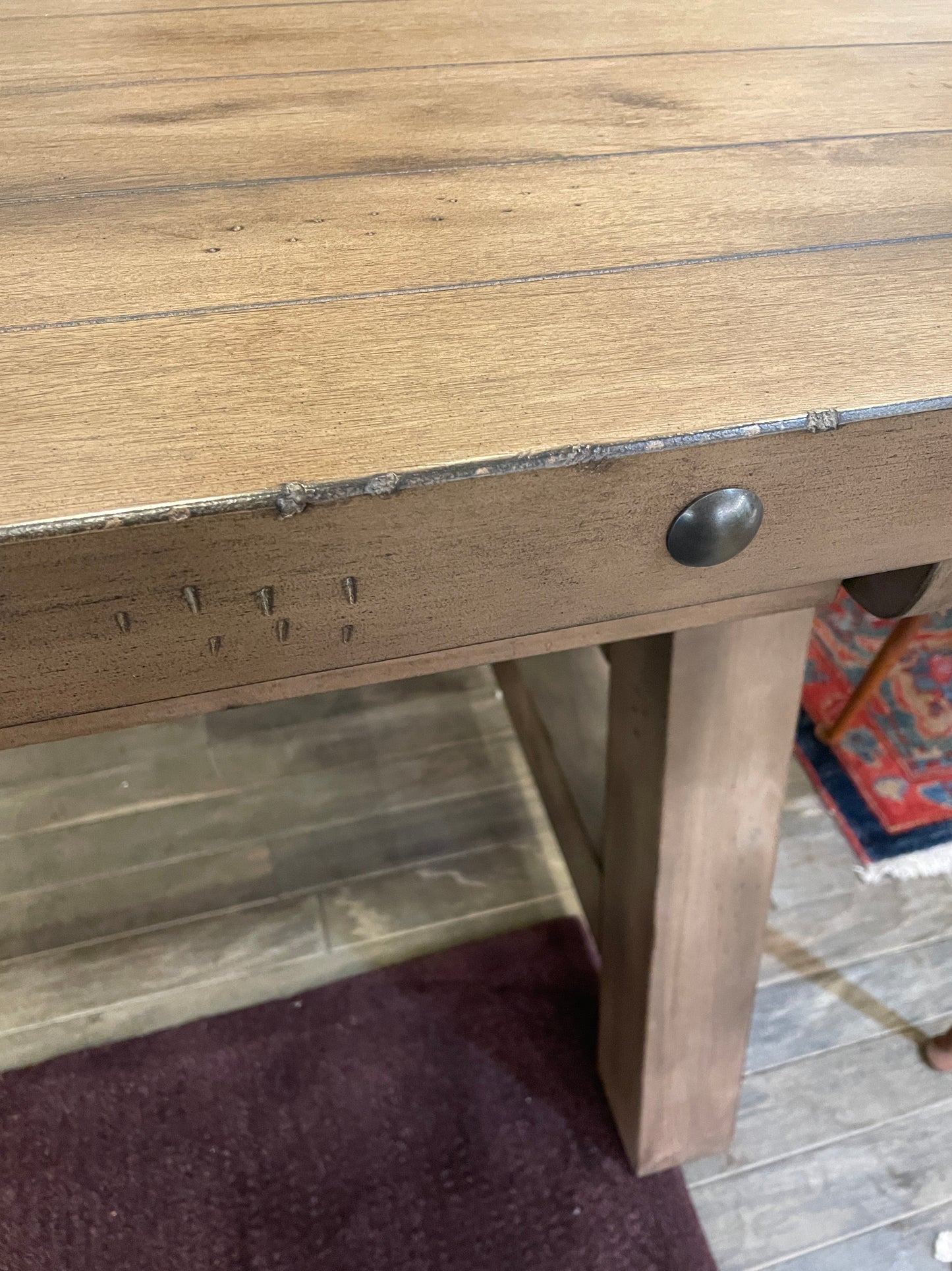 Parker House Lodge Desk (0NX009)