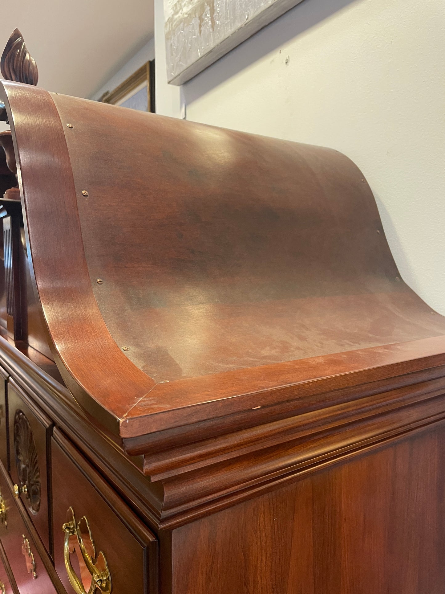 Henkel Harris Highboy with Removable Pediment (0C401N)