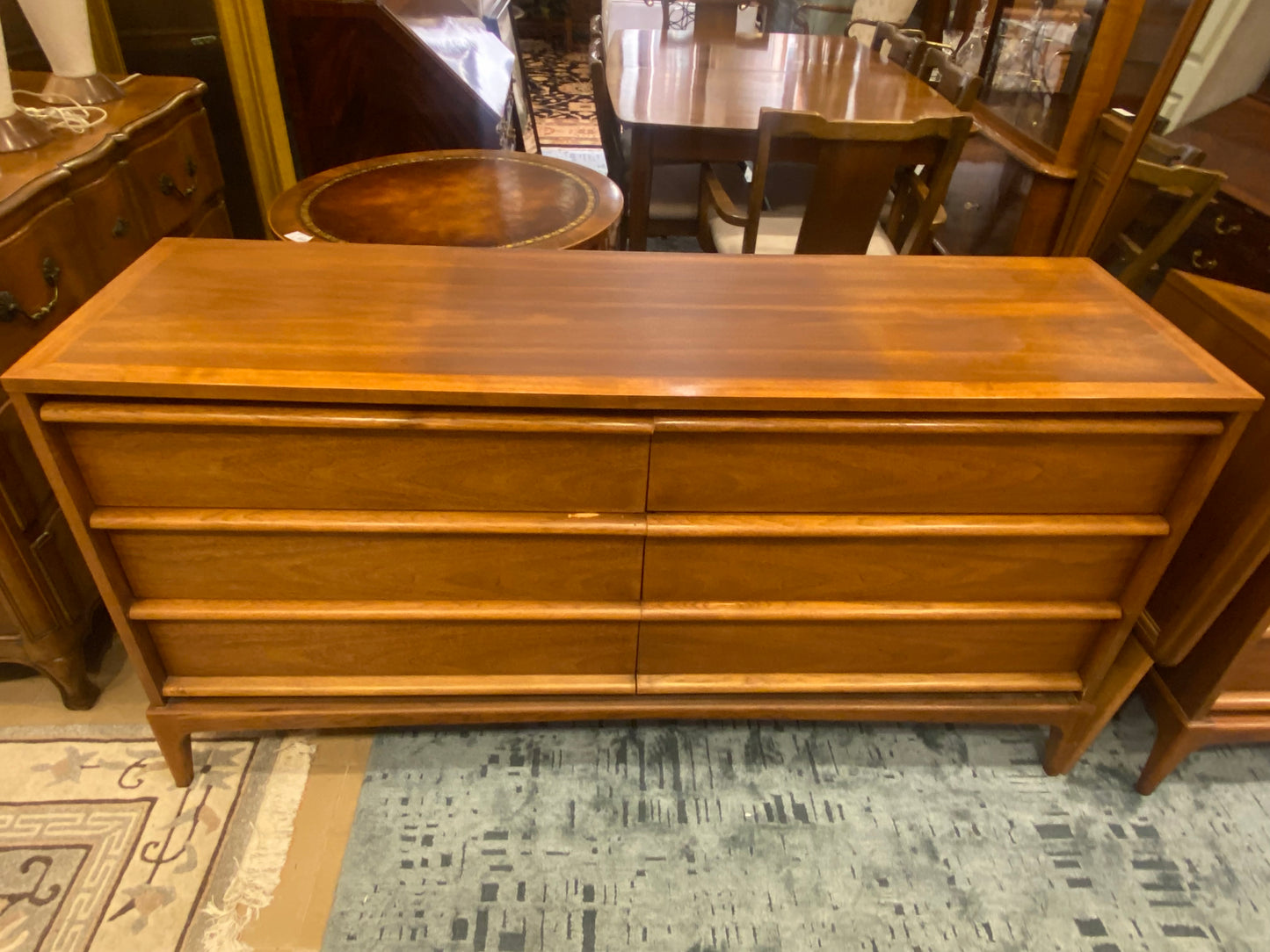 Lane Furniture 6-Drawer Dresser  AS-IS (27059)