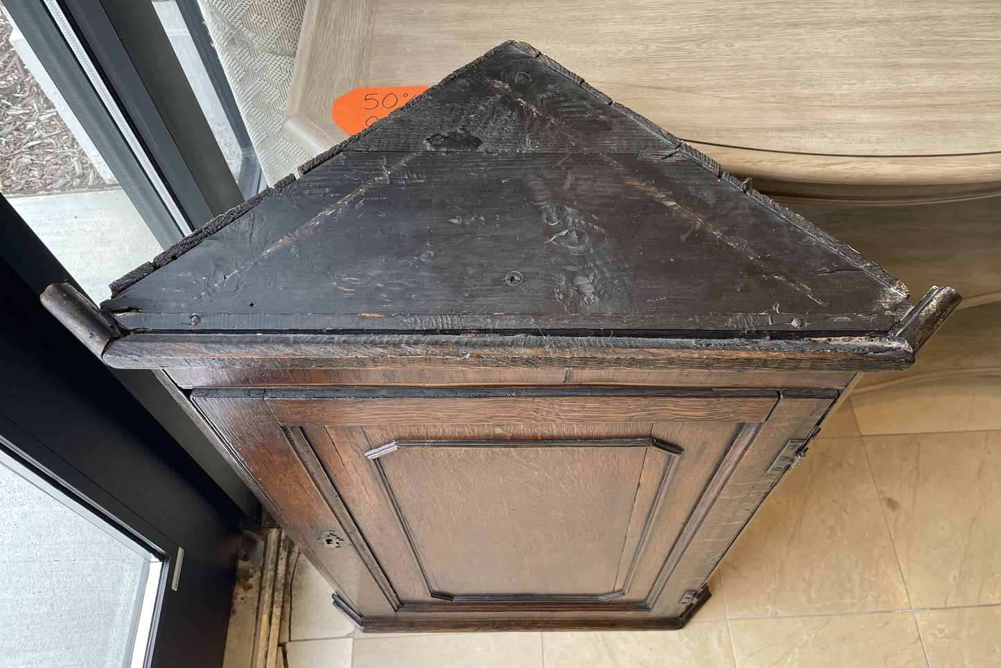 Antique Hanging Corner Cabinet (0NW007)