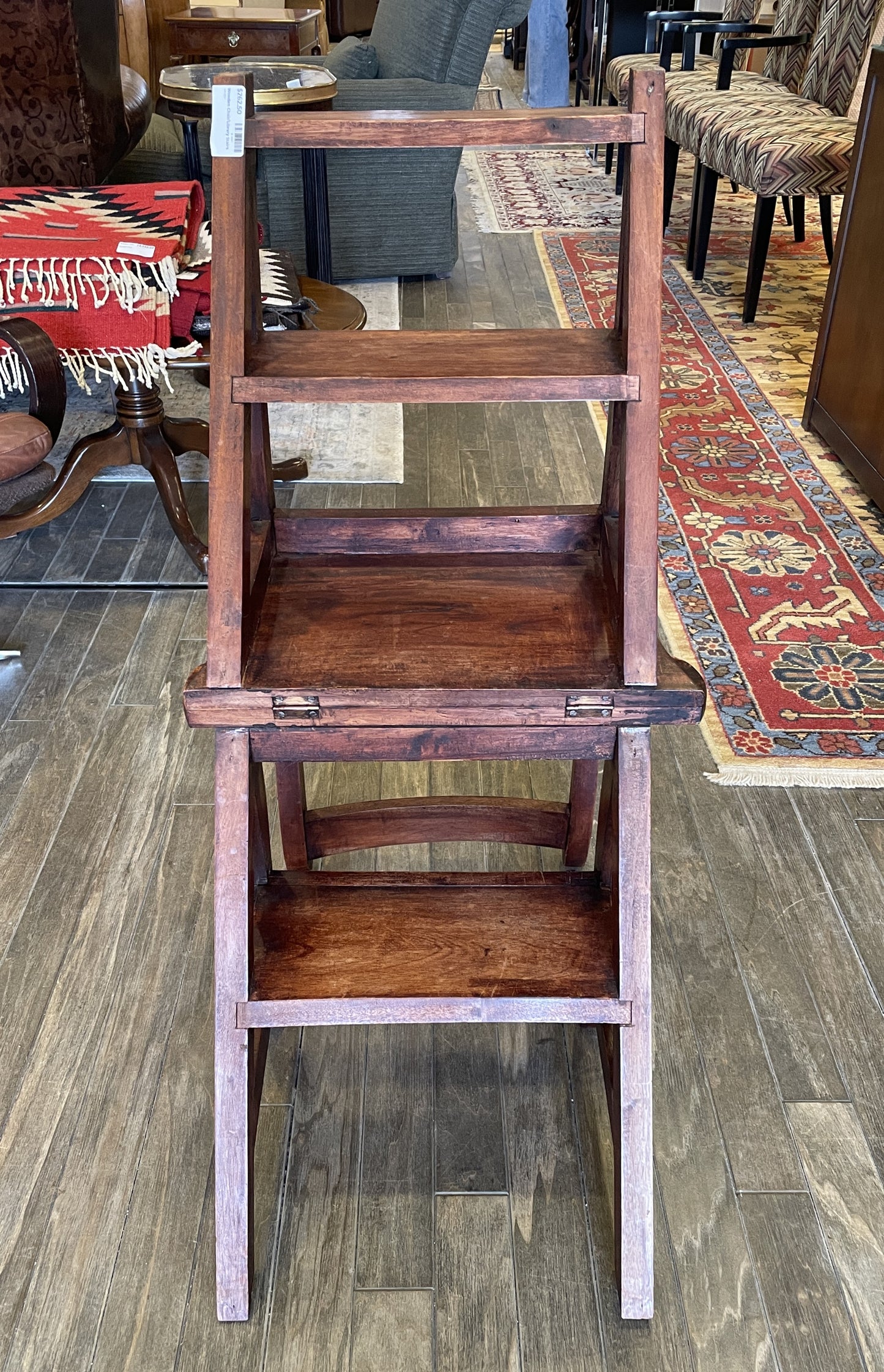 Wooden Chair/Library Stairs (0C9001)