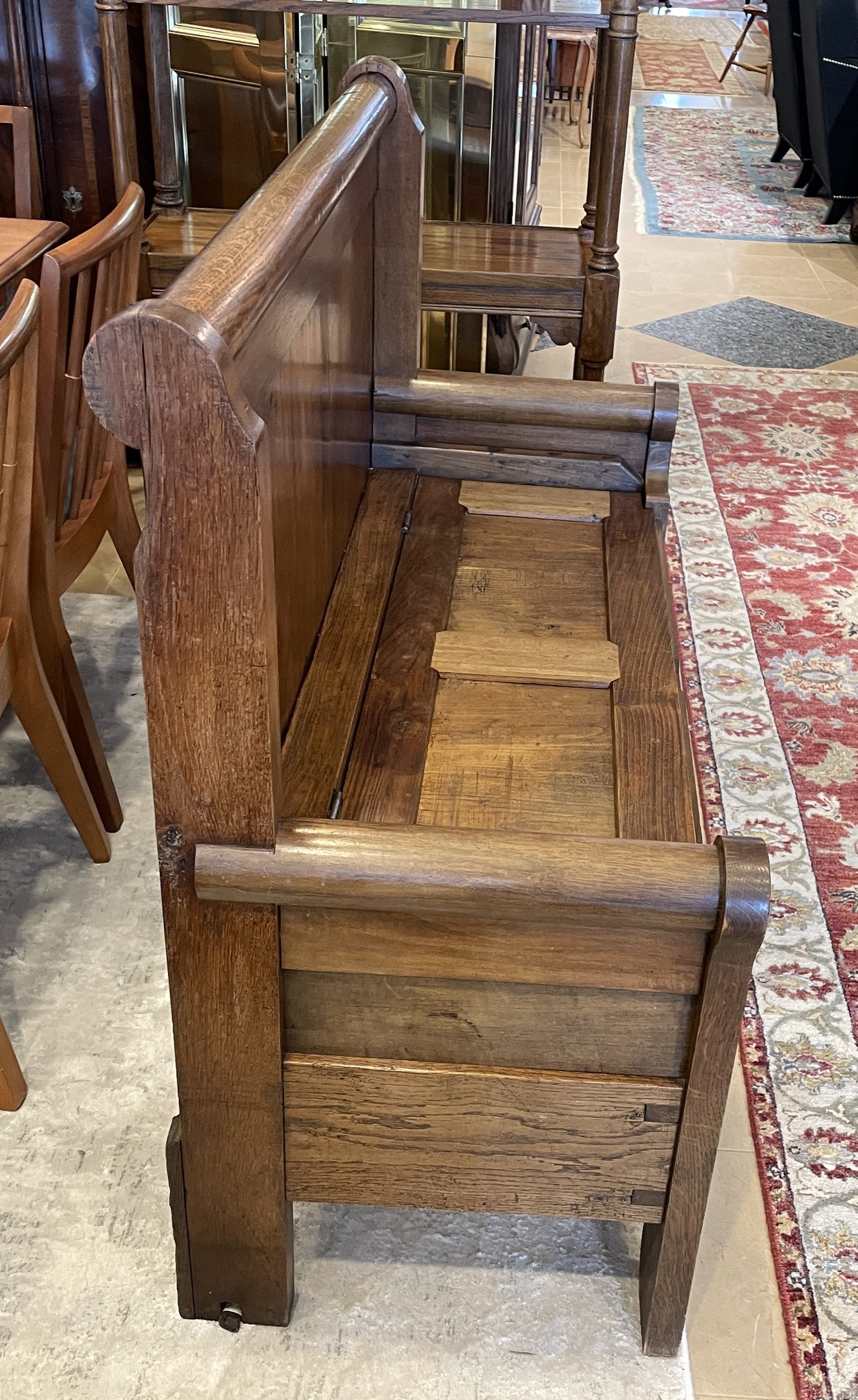 Antique French Settle (0NW00D)