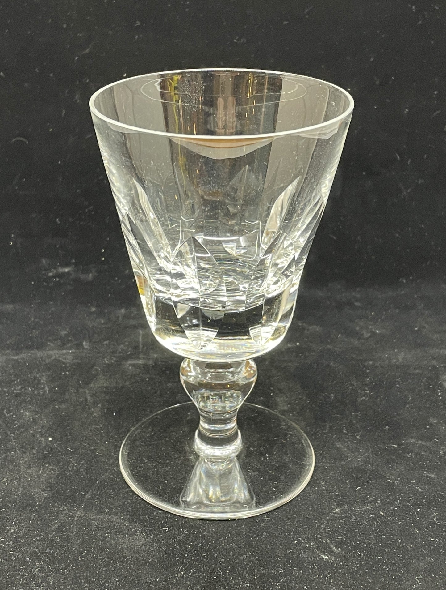 Saint Louis Continental Goblet (8 Available) (0C2003)
