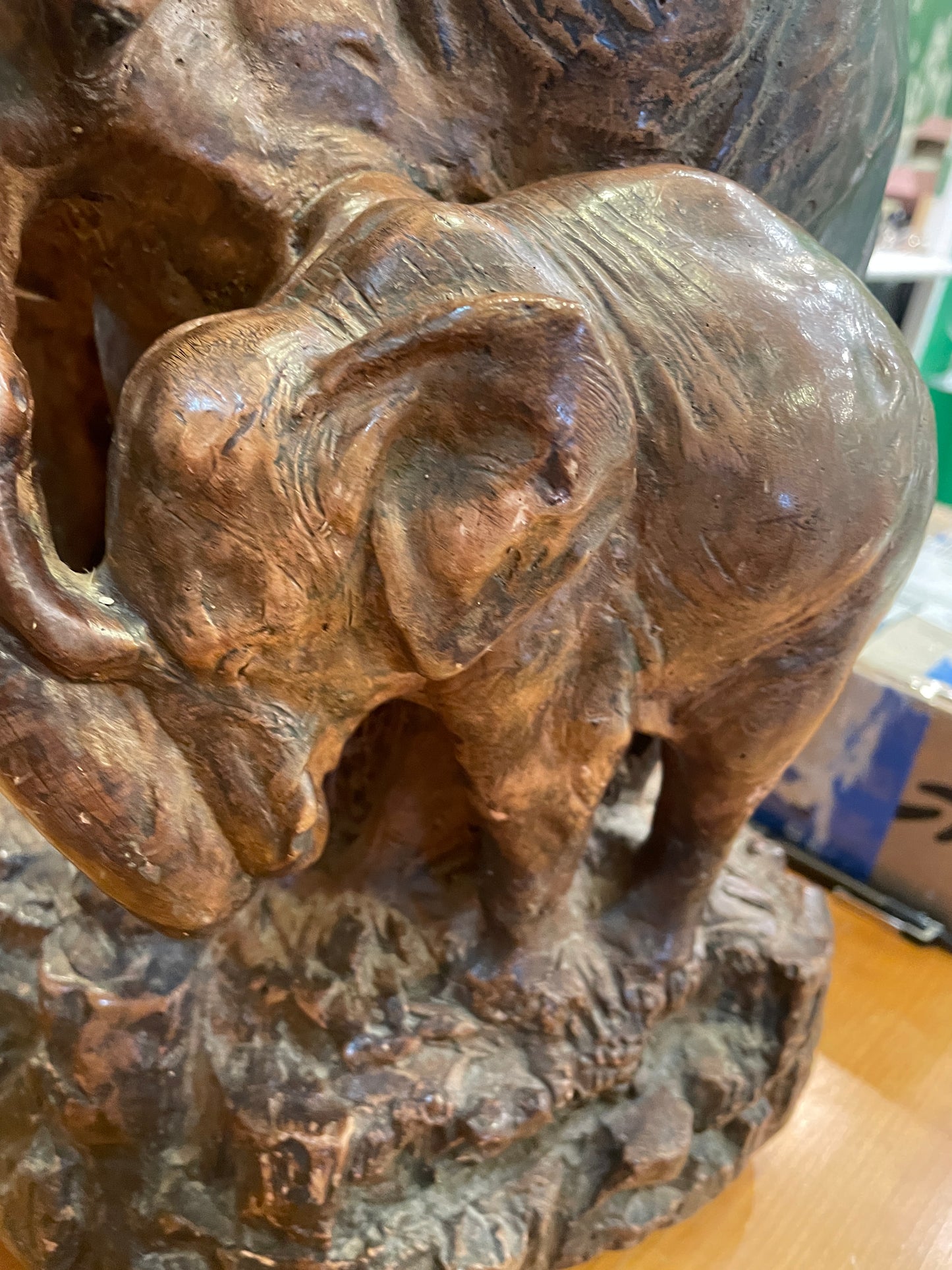 Poured Mold Mama Elephant with Baby Sculpture, AS IS (0NW00H)