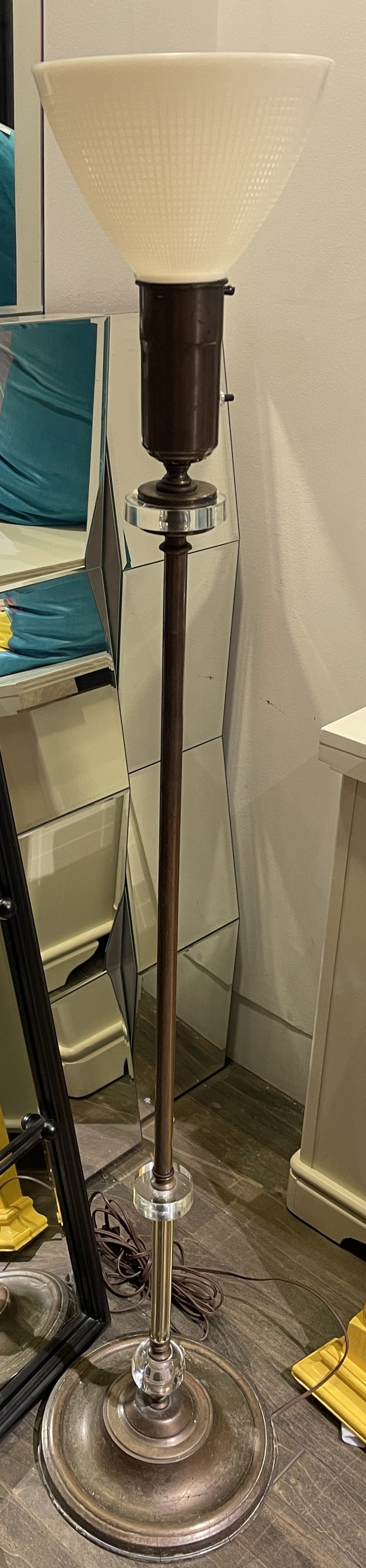 Antique floor lamp - AS IS (0G700B)