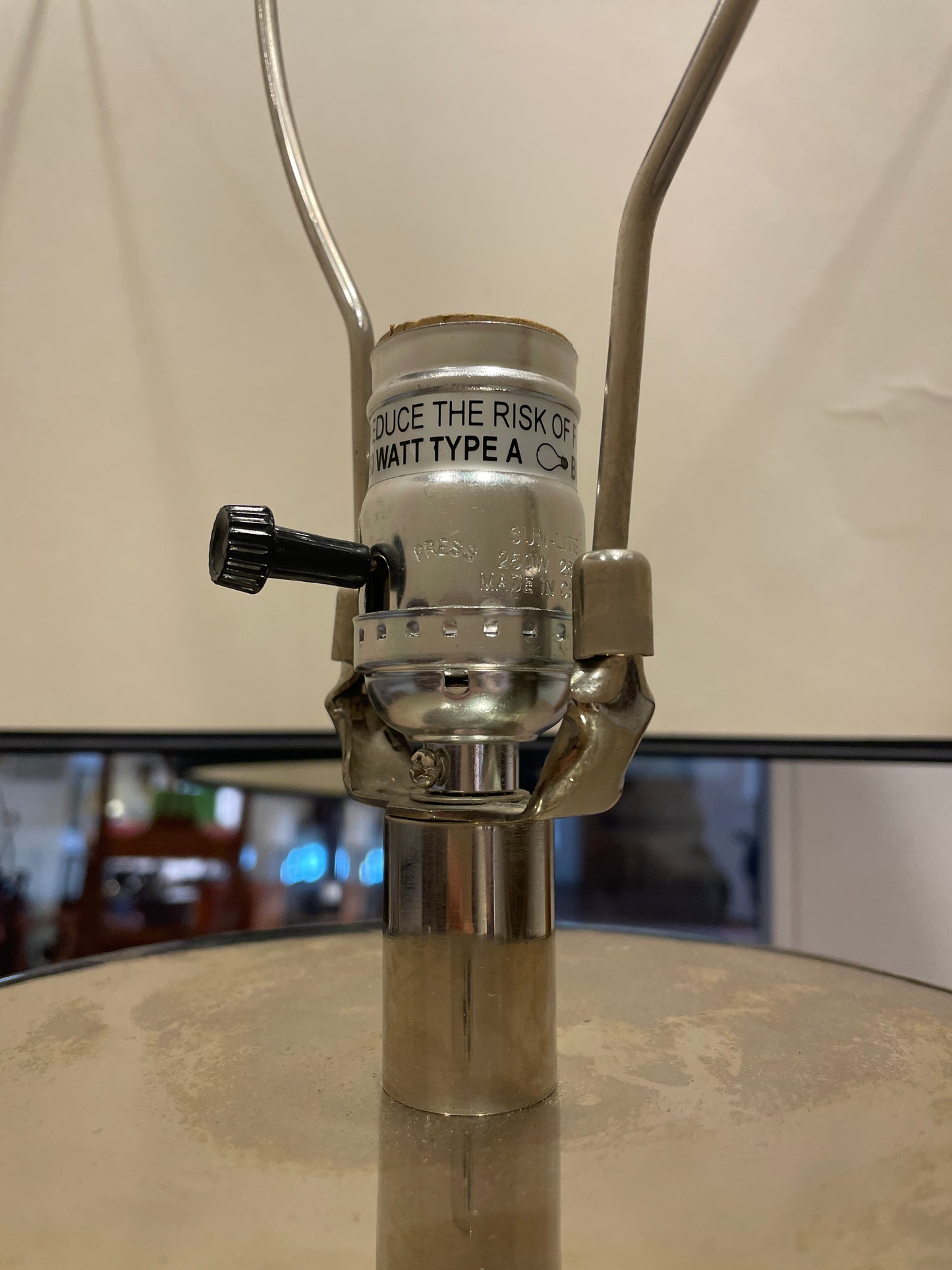 Crate and Barrel 'Pomenade' Lamp (0C800C)