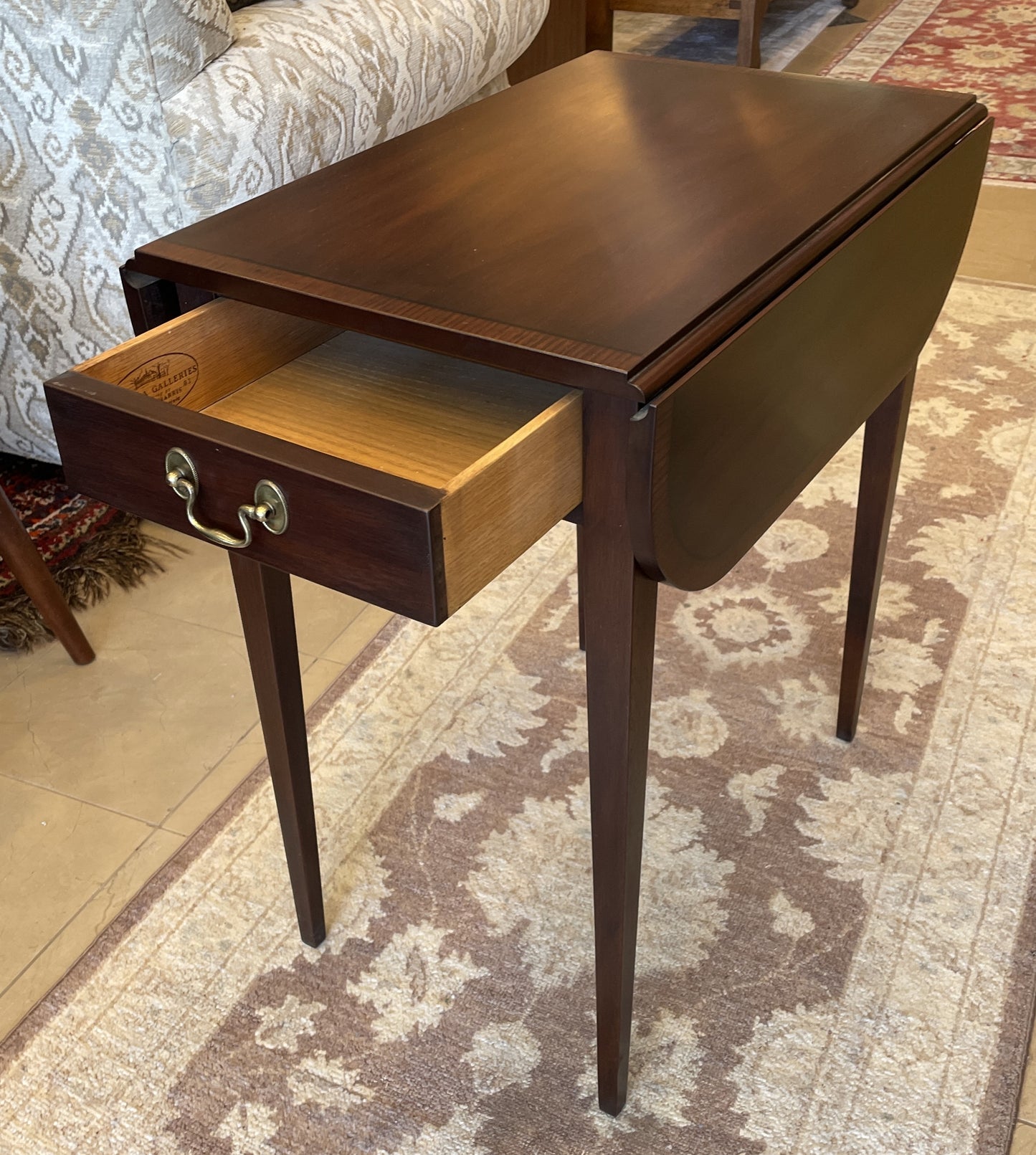 Henkel Harris Pembroke Table (0C400N)